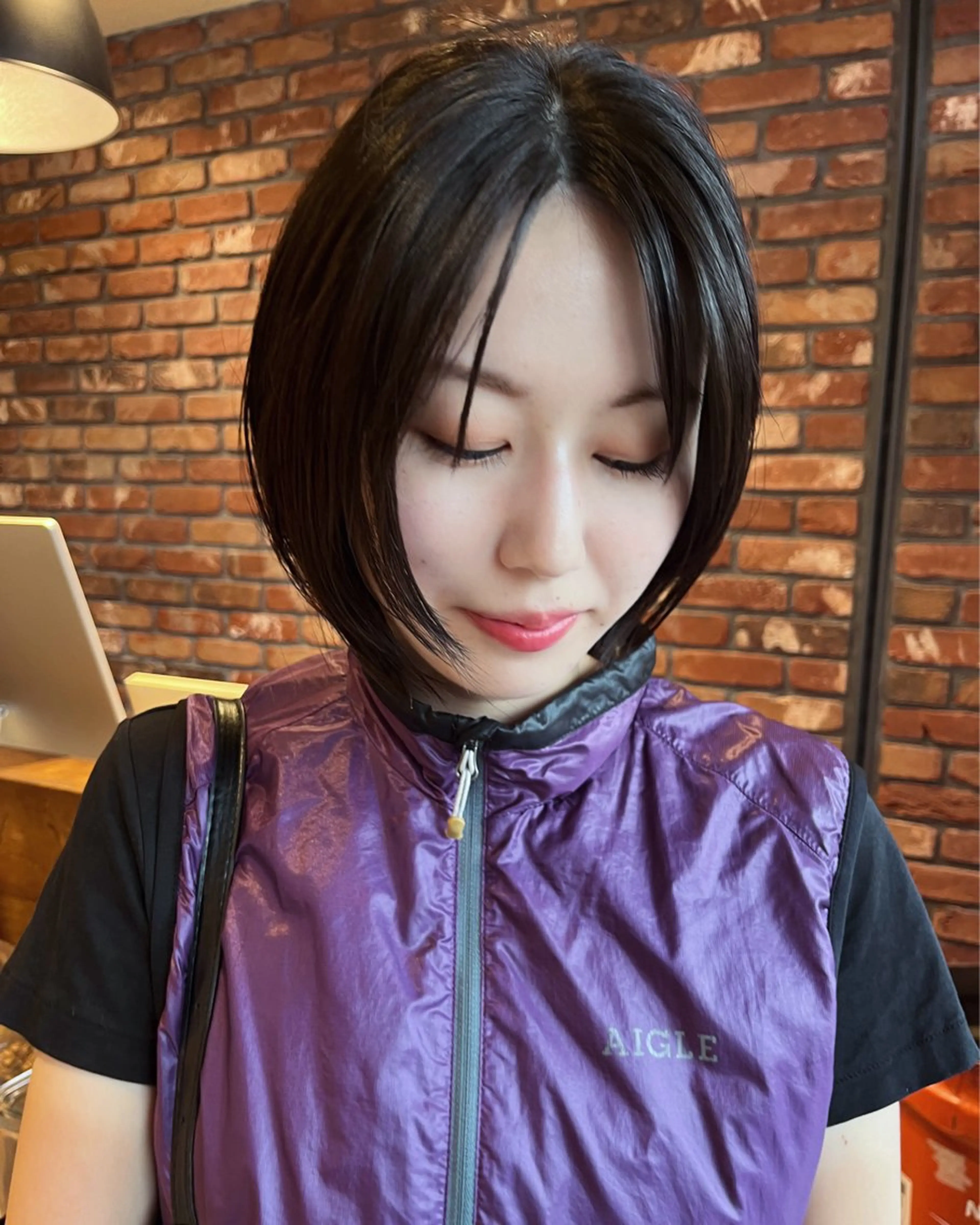 ショート ボブ カット トリートメント Vicky ブリーチ メンズカジュアルのヘアスタイル