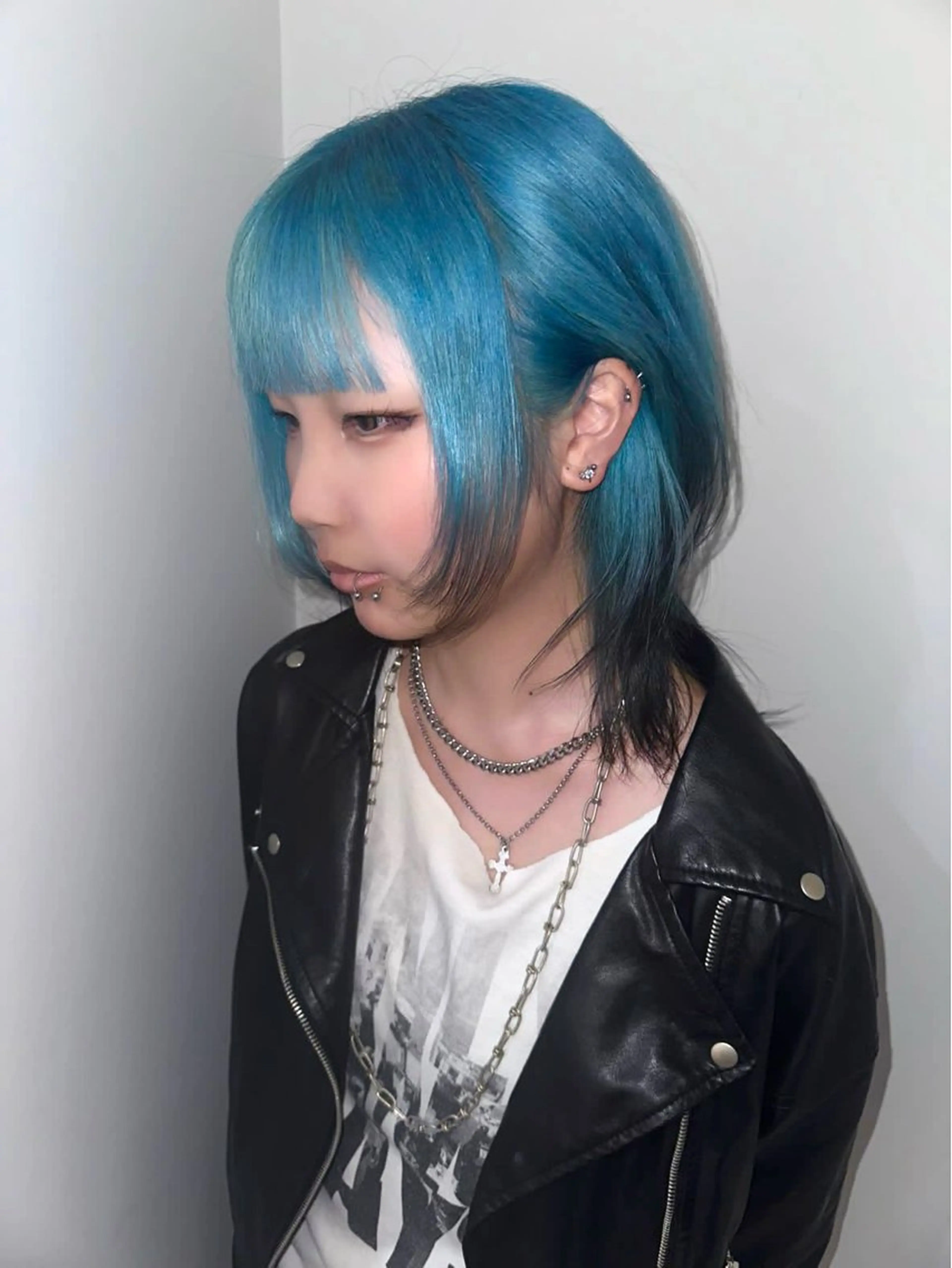 ミディアム ハッシュカット ヘアカラー レイヤー/メンズ カット🔥ちかまるのヘアスタイル