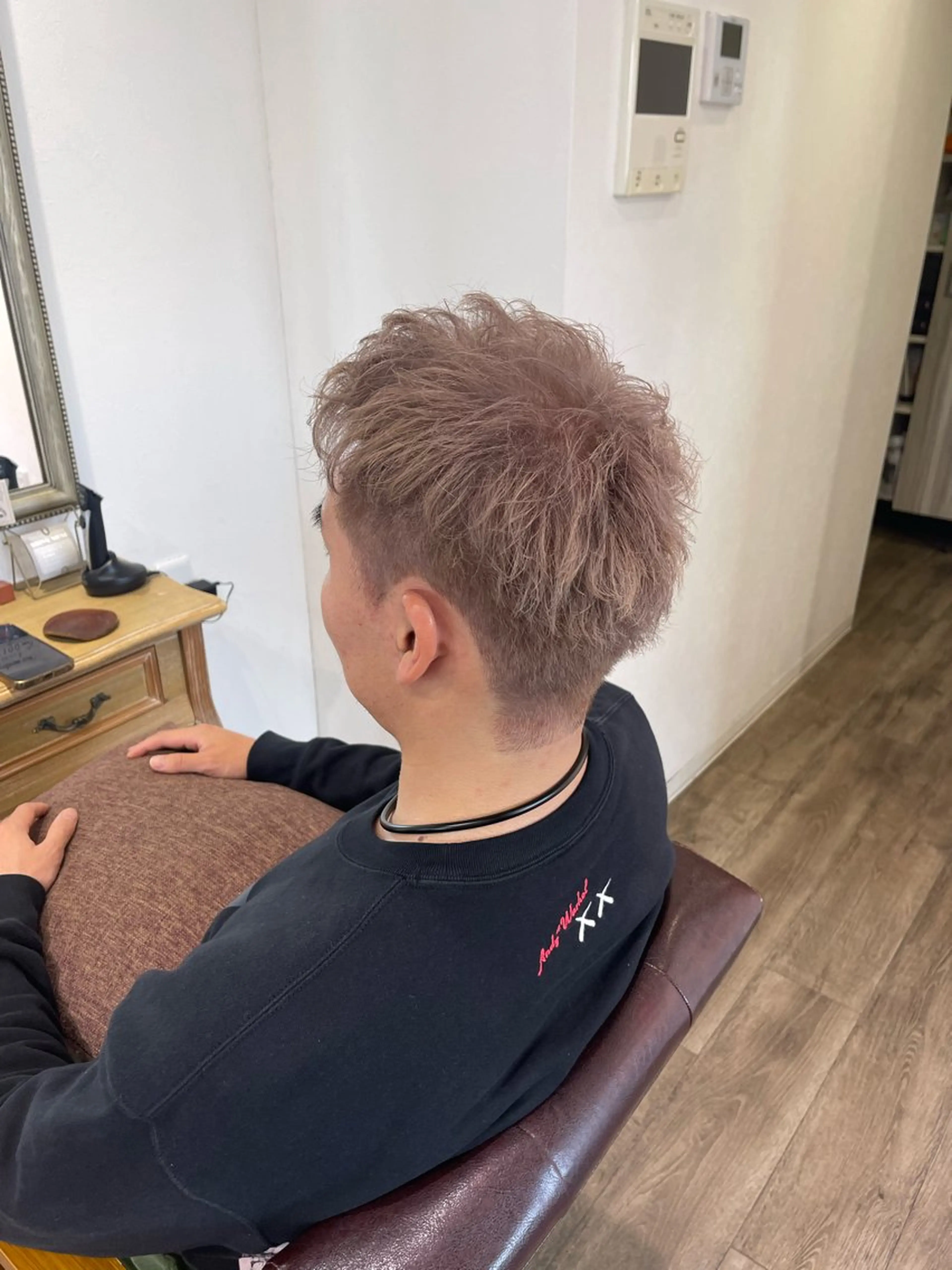 ショート カラー メンズ ヘアカラー Felice Erikaのヘアスタイル