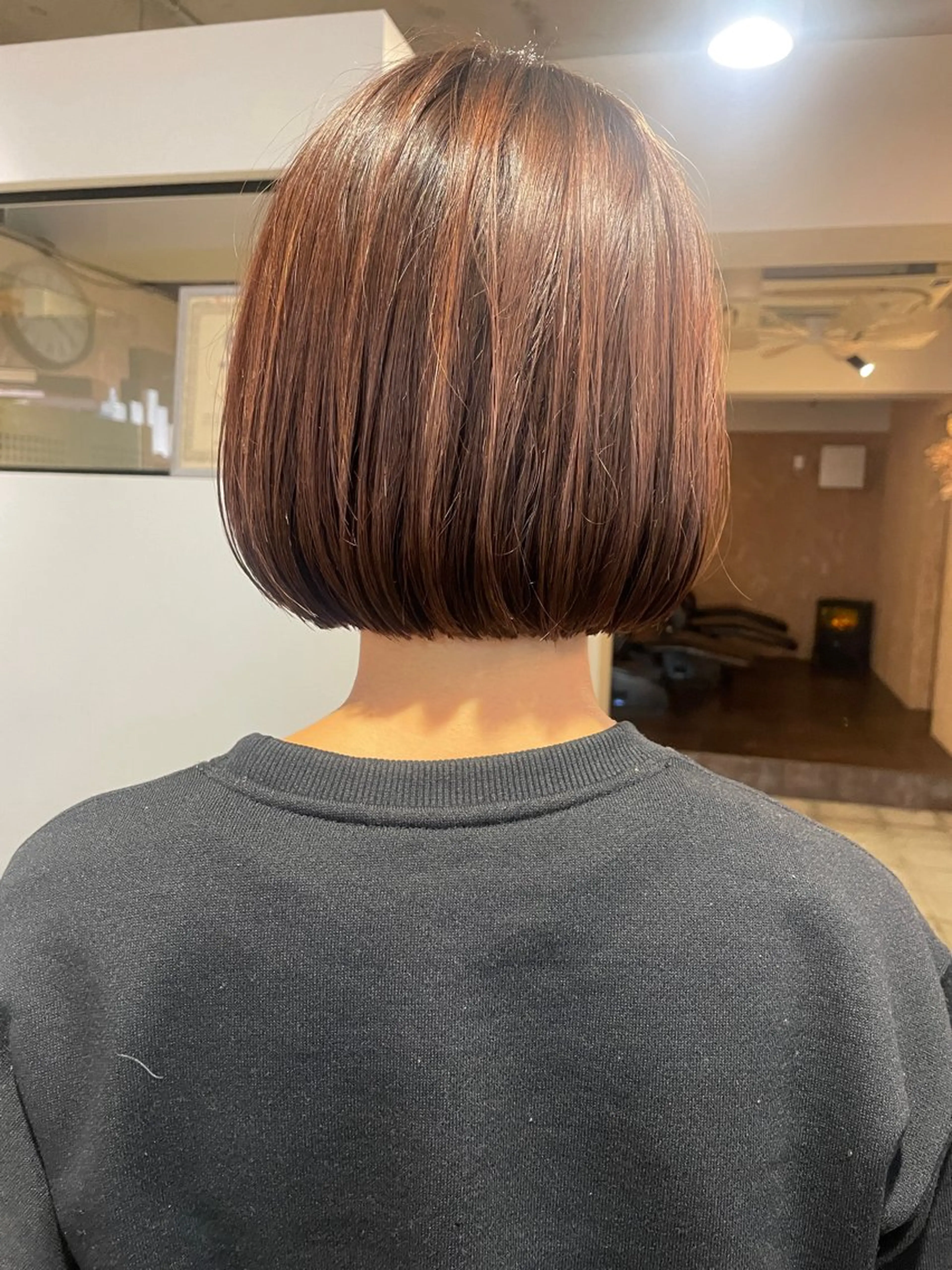 ショート ボブ カット さの あやねのヘアスタイル