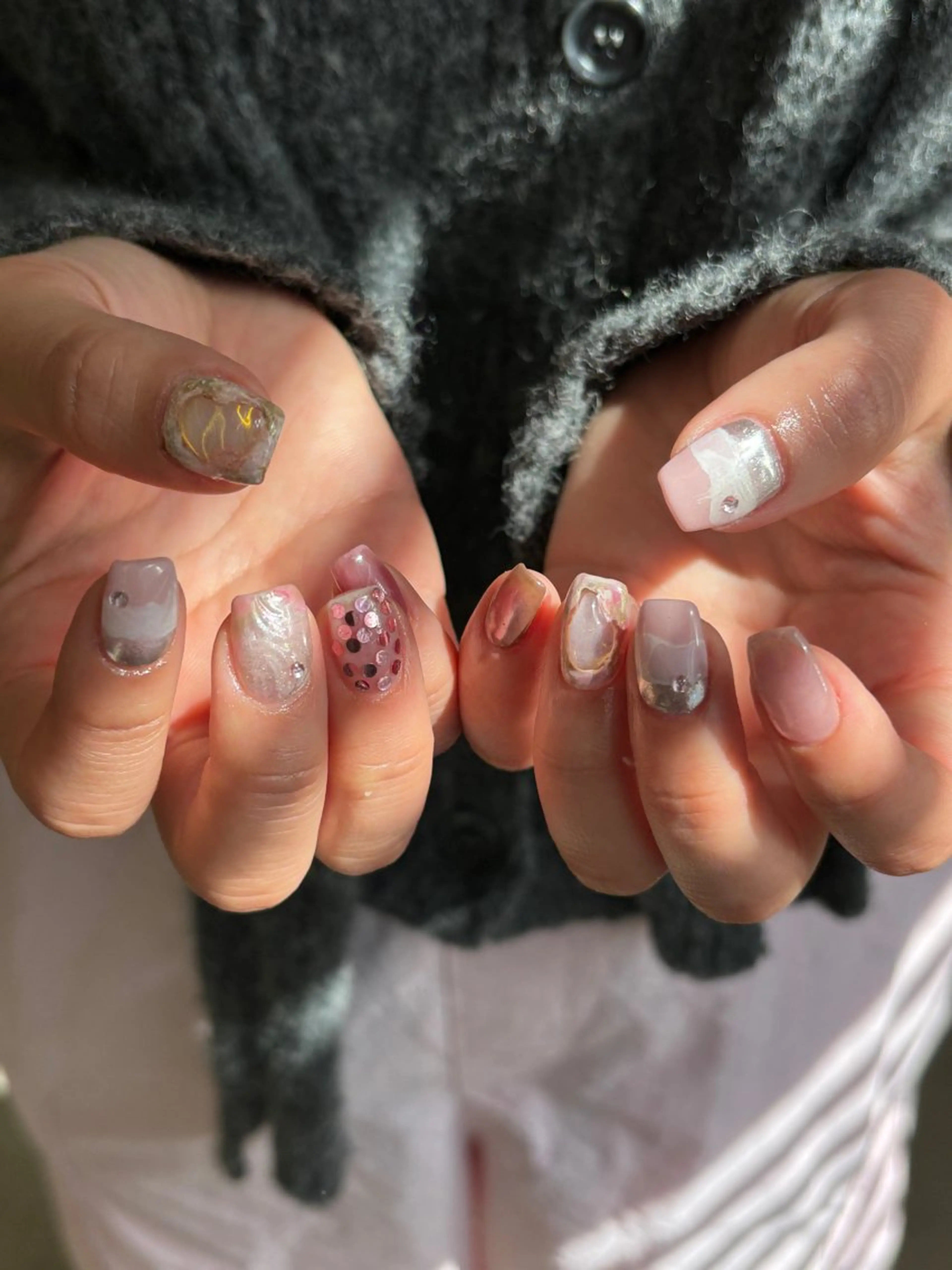 ネイル ピンク ハンドネイル sister  mohawk所属・chika ／ nailのネイルデザイン