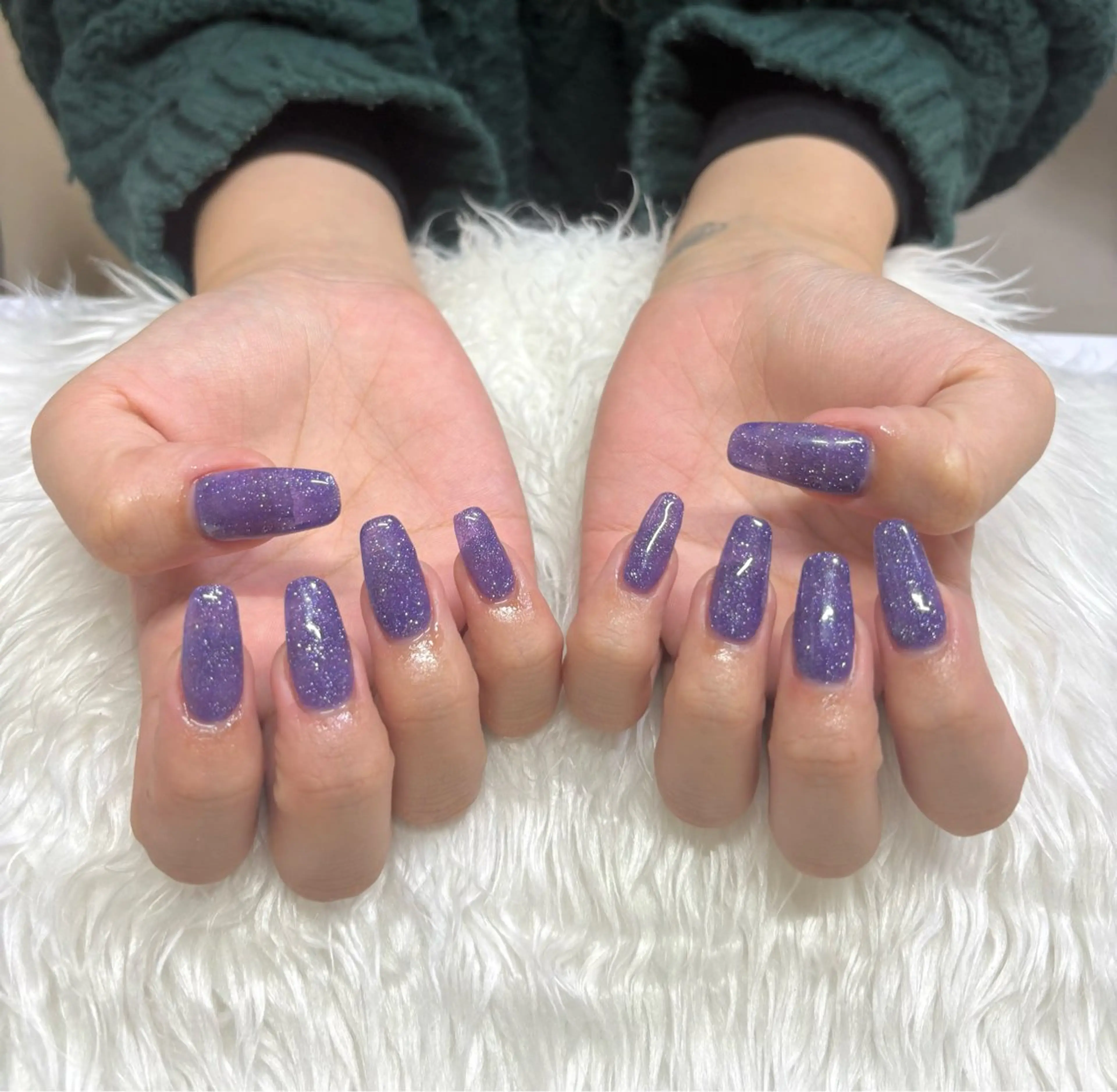 ネイル jr.R Ashliyのネイルデザイン