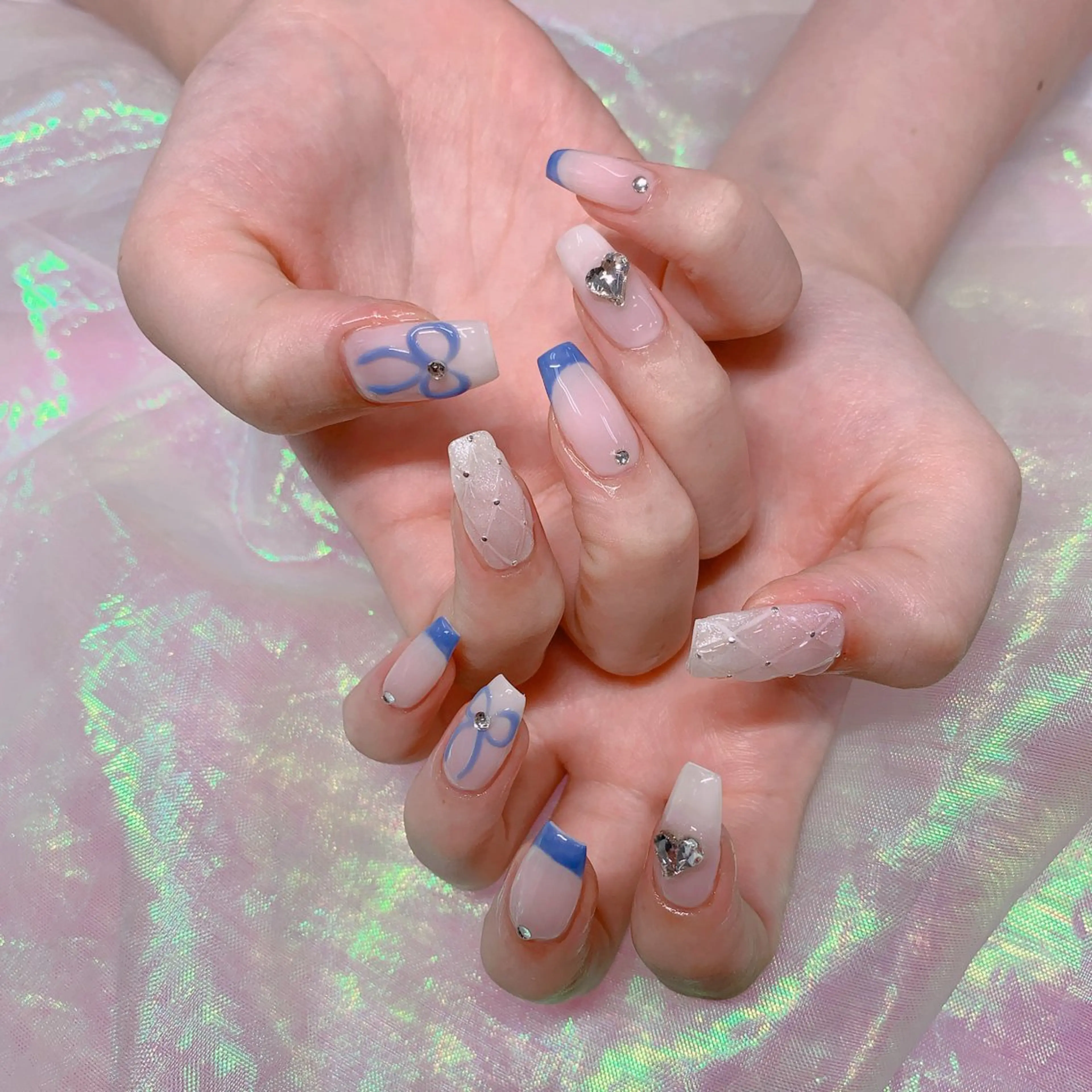 ネイル アートネイル クリアネイル フラッシュネイル フットネイル フレンチネイル ハンドネイル インフィニティ ネイルサロンのネイルデザイン