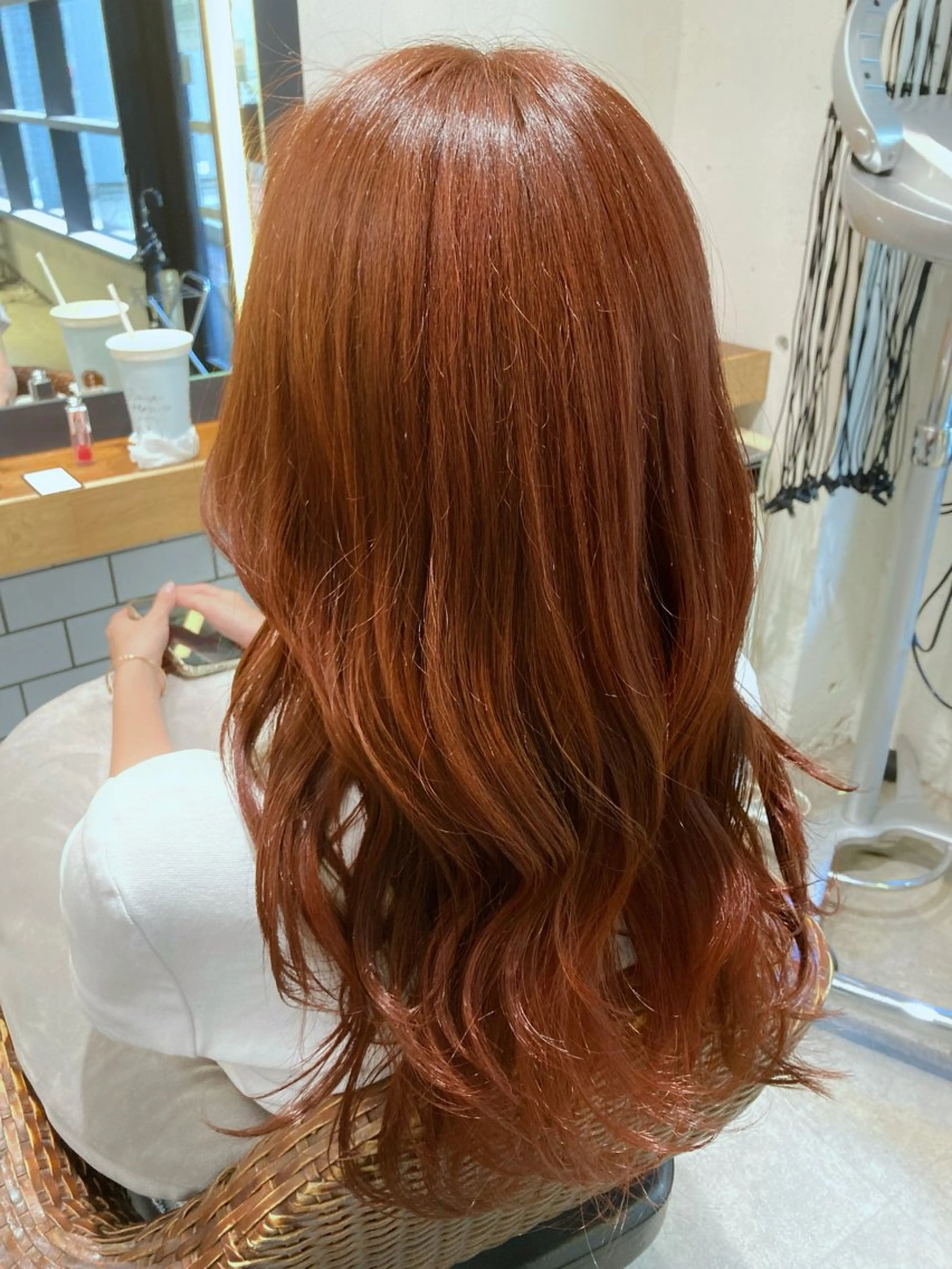 ロング カラー ブラウンカラー オレンジ オレンジブラウン 似合わせメイク💄 粉川愛香のヘアスタイル