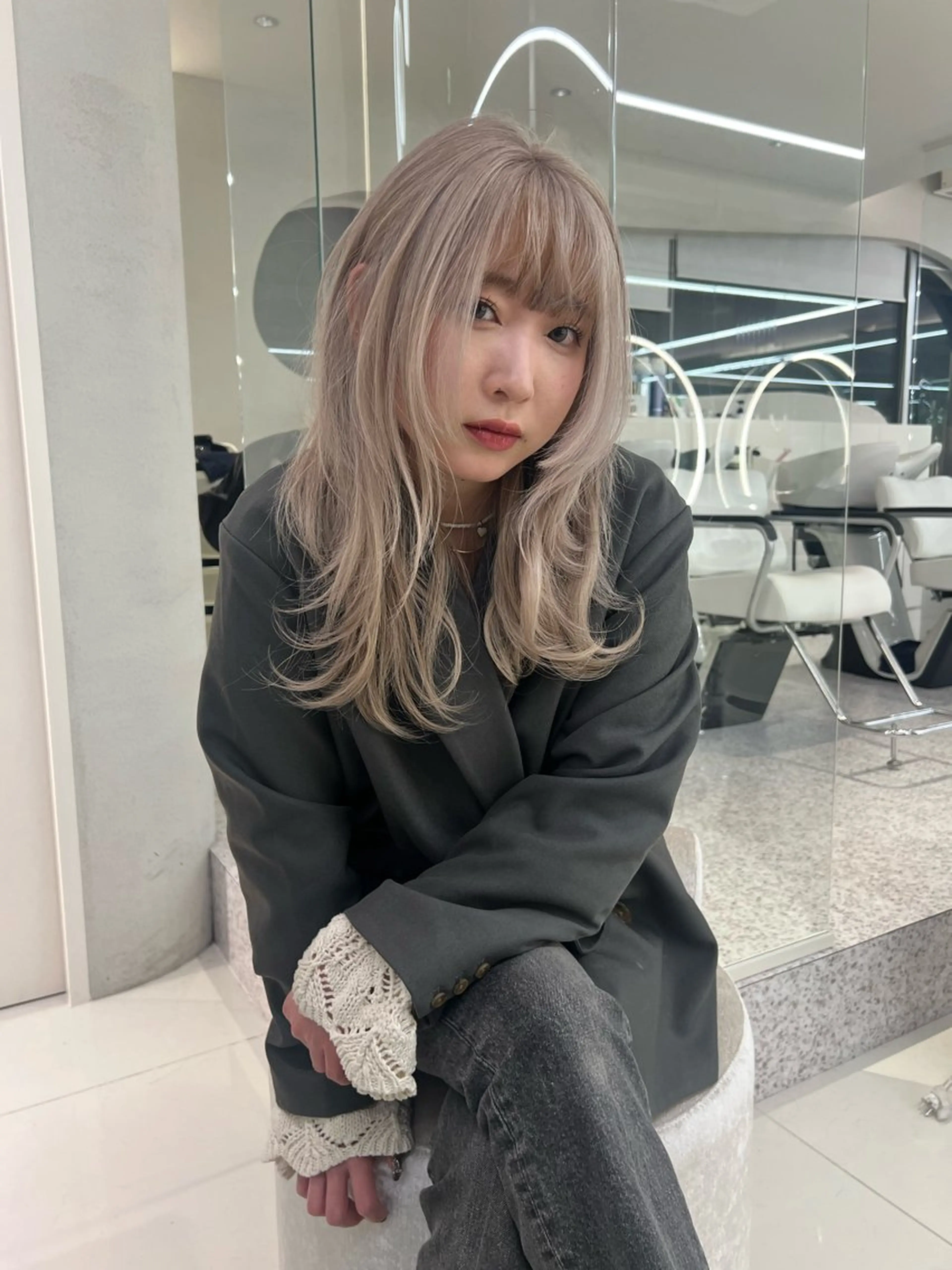 ロング カラー GAGA所属・GAGA AMIKAのヘアスタイル