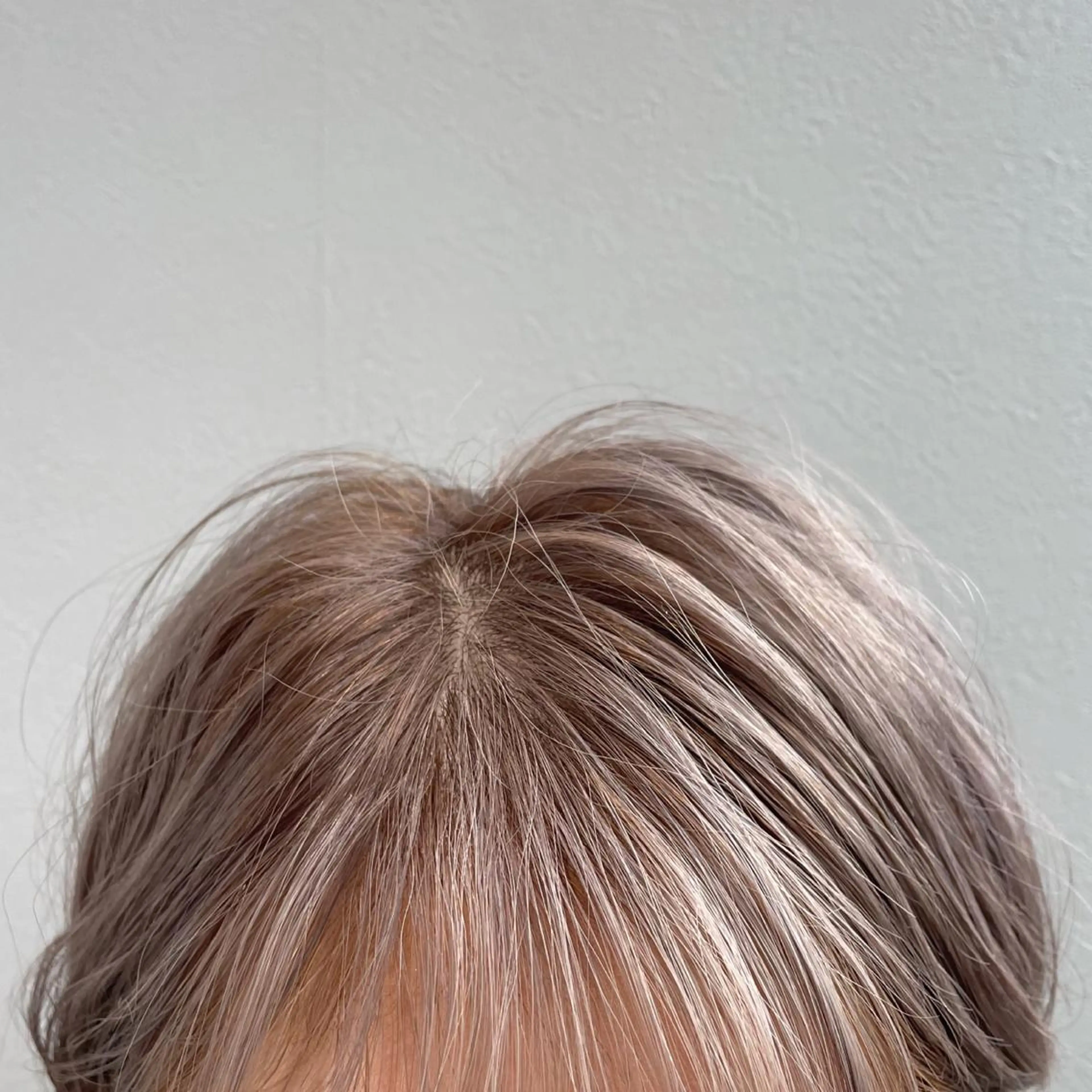 ショート カラー VIEWユリナ メイク/ カットのヘアスタイル