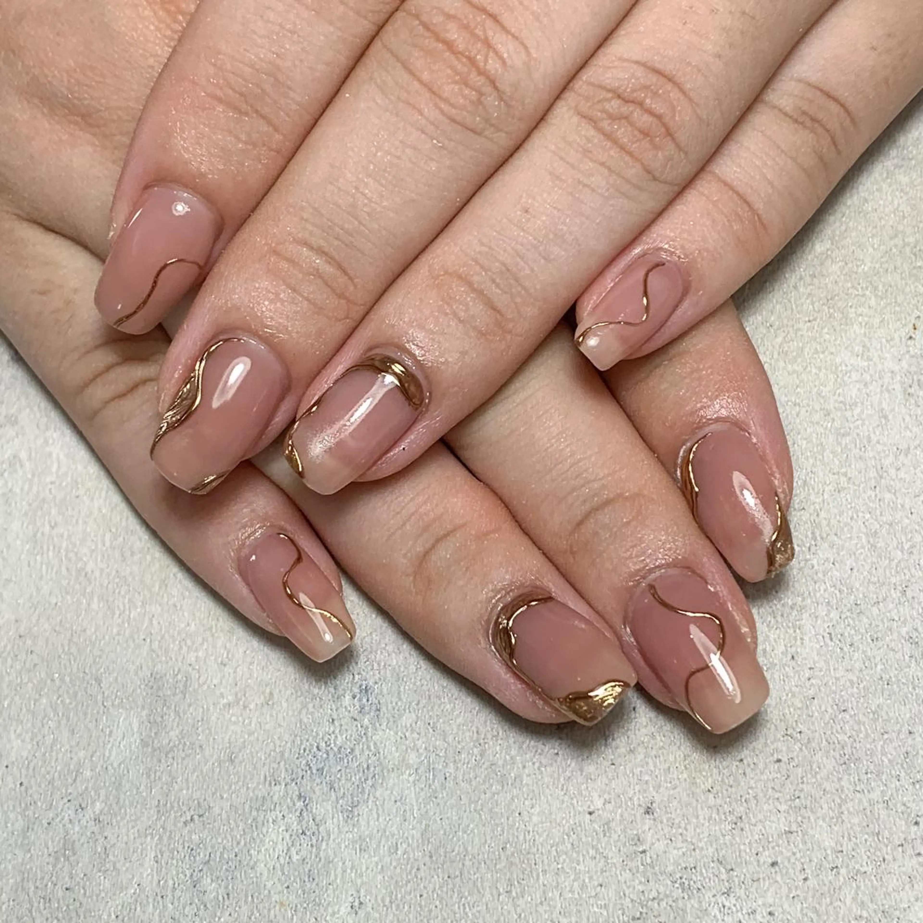 ネイル atelier FIORITURA所属・FIORITURA aiのネイルデザイン