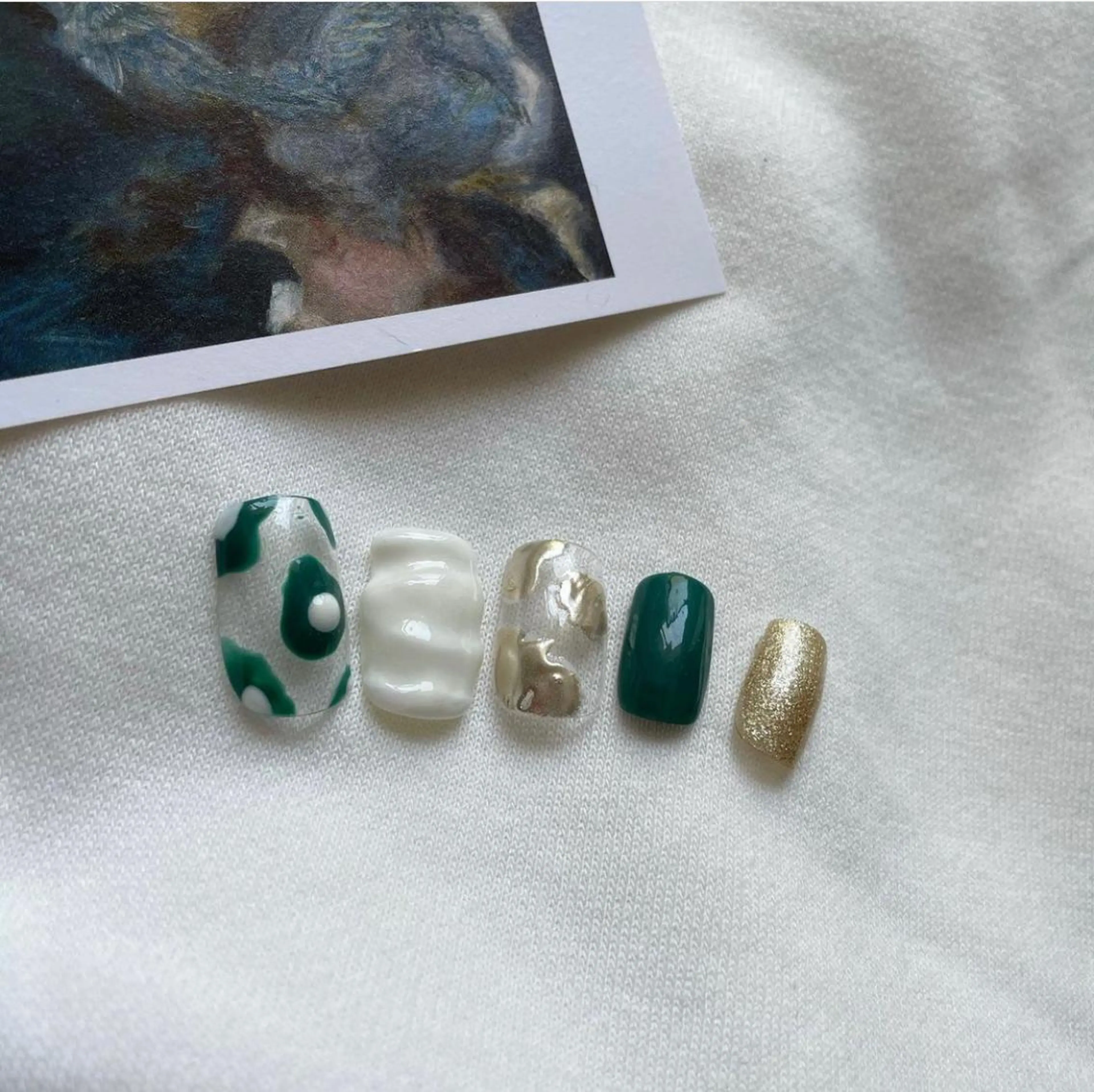 ネイル 栗田 ゆう子のネイルデザイン