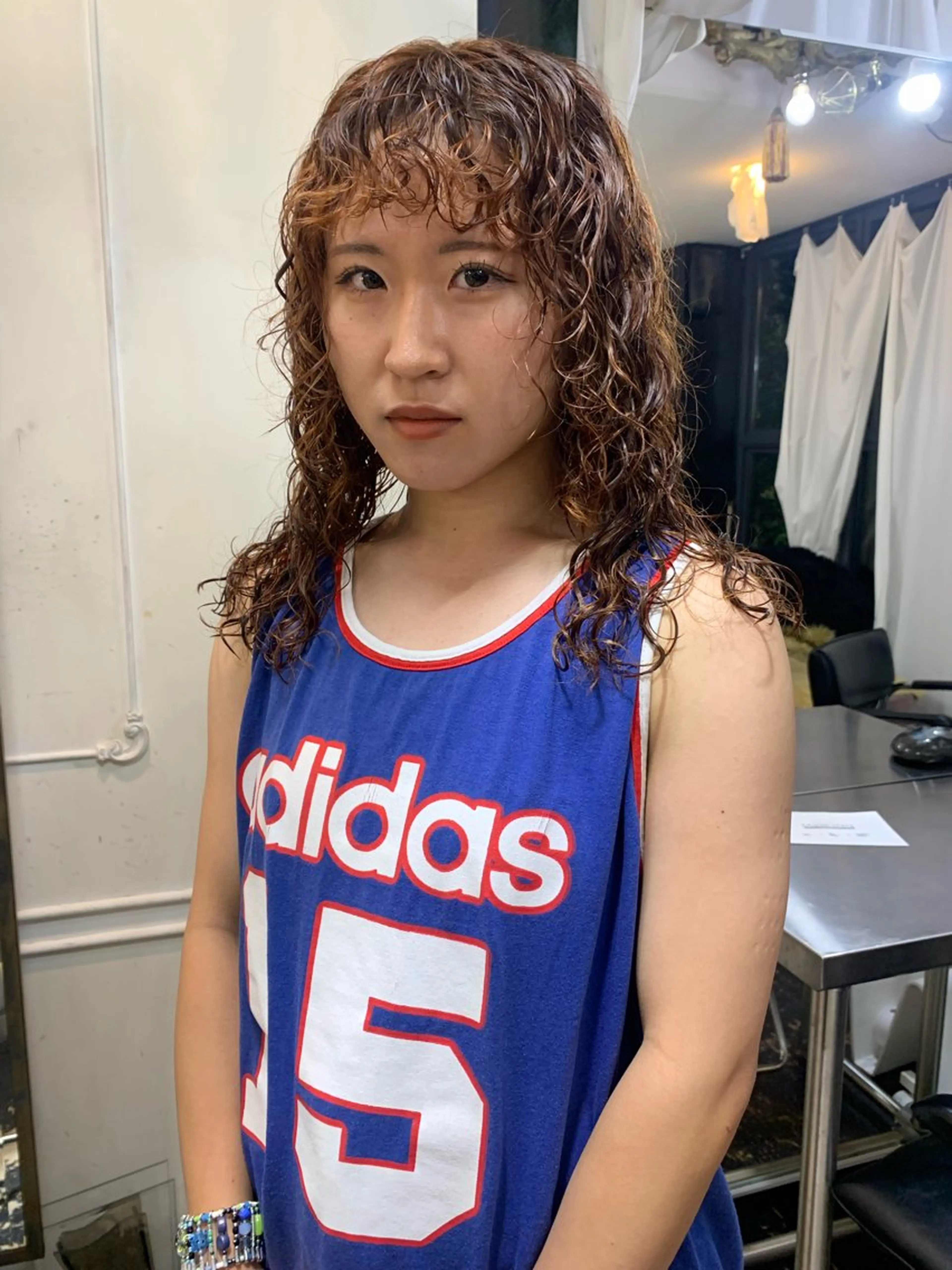 ロング カラー パーマ 切りっぱなしボブ バレイヤージュ ブリーチ ケアブリーチ デザインカラー 早川 豪のヘアスタイル