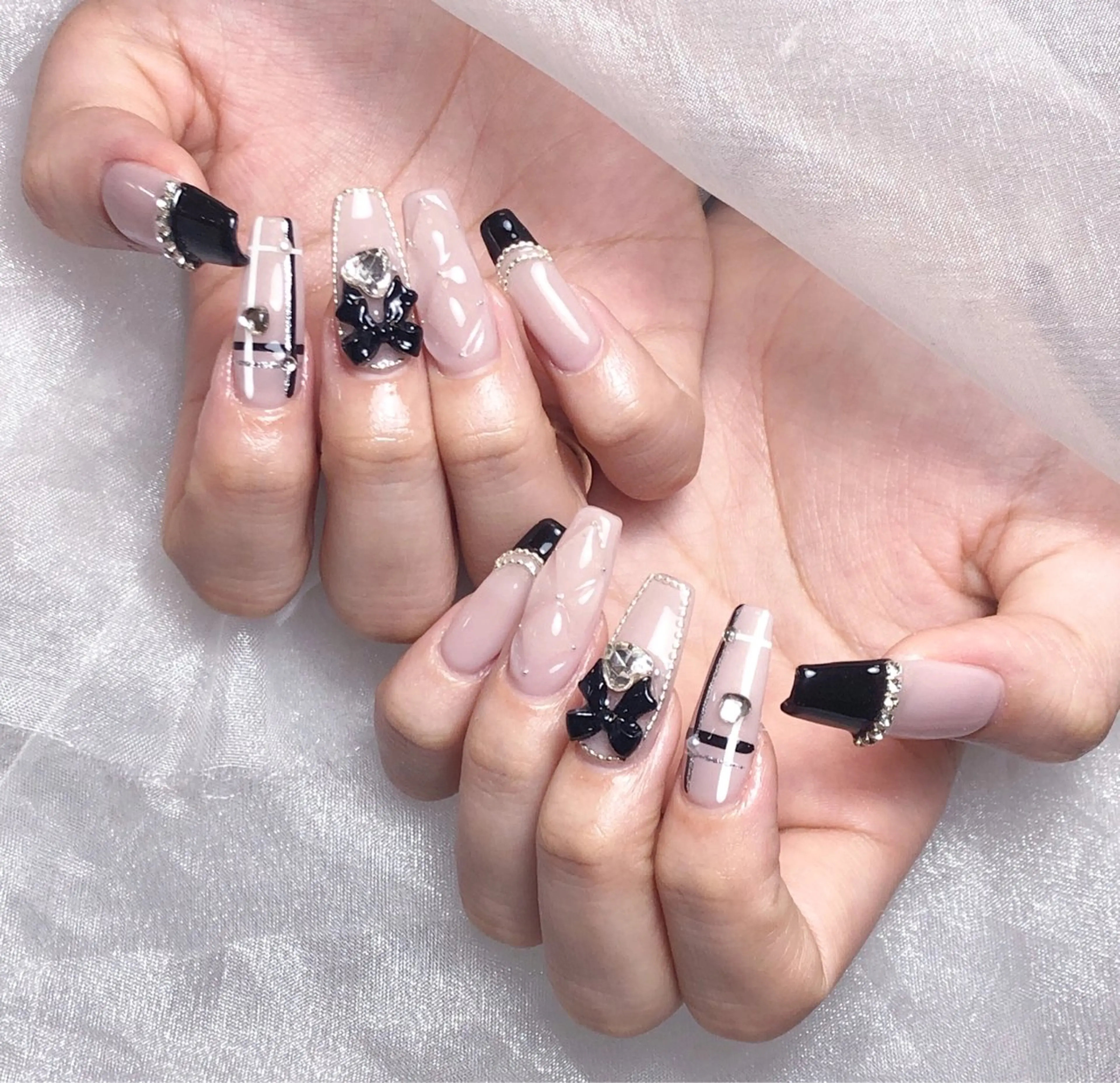 ネイル ハンドネイル 🐈yun nail ソン🐈のネイルデザイン