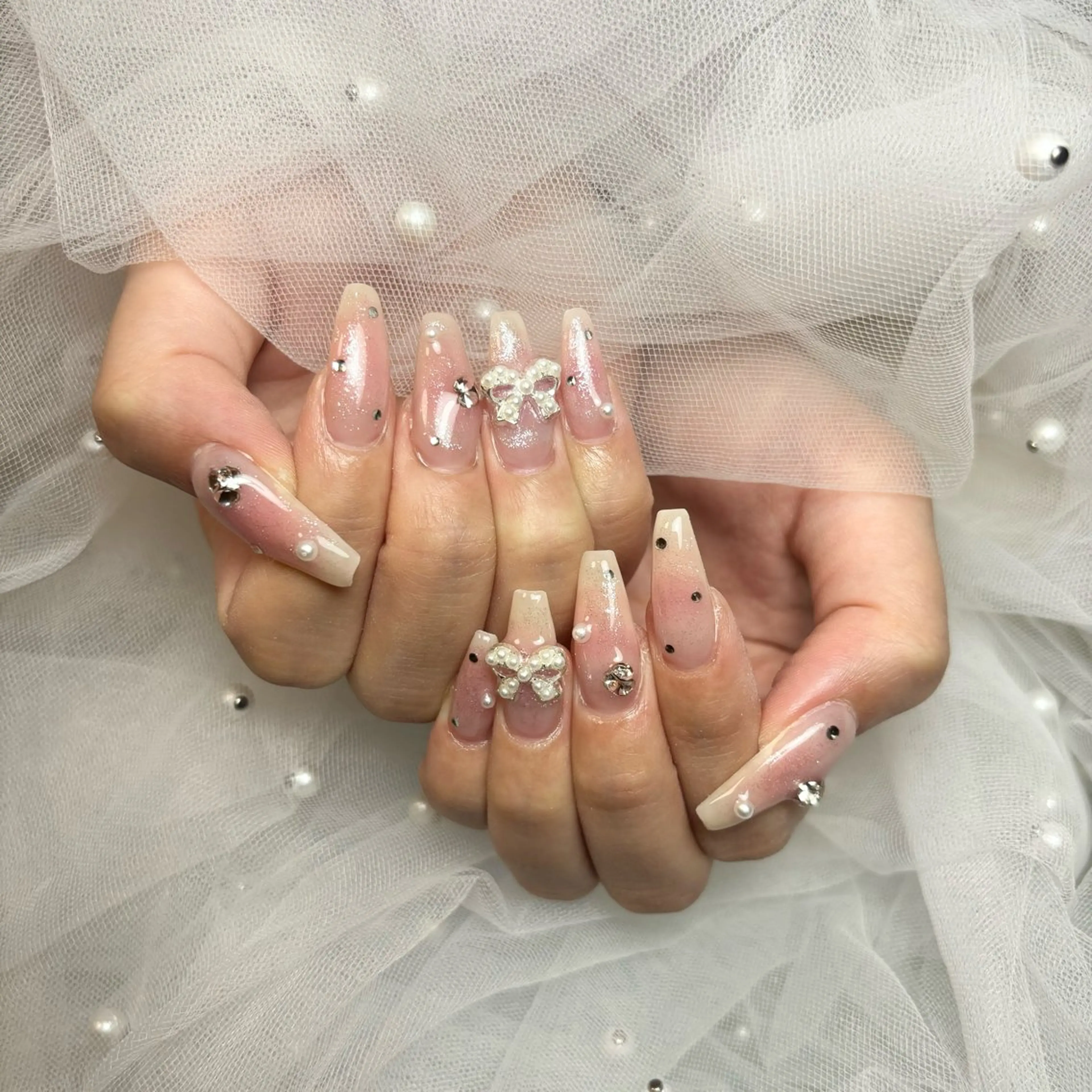 ネイル ハンドネイル ୨୧ mio୨୧のネイルデザイン