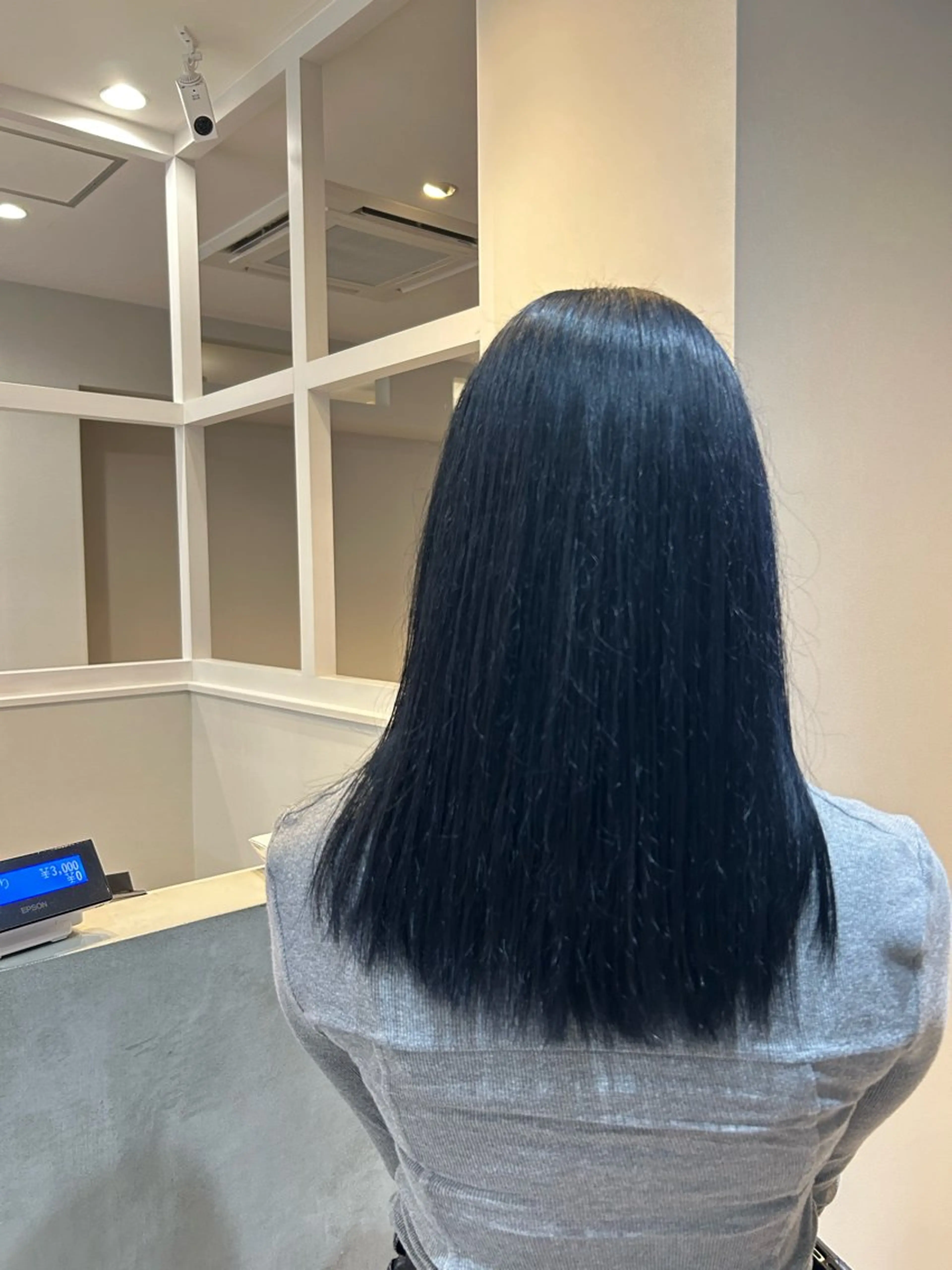 ロング カラー SOYON星ヶ丘所属・👟SOYONトレン ドヘアともし🩶のヘアスタイル