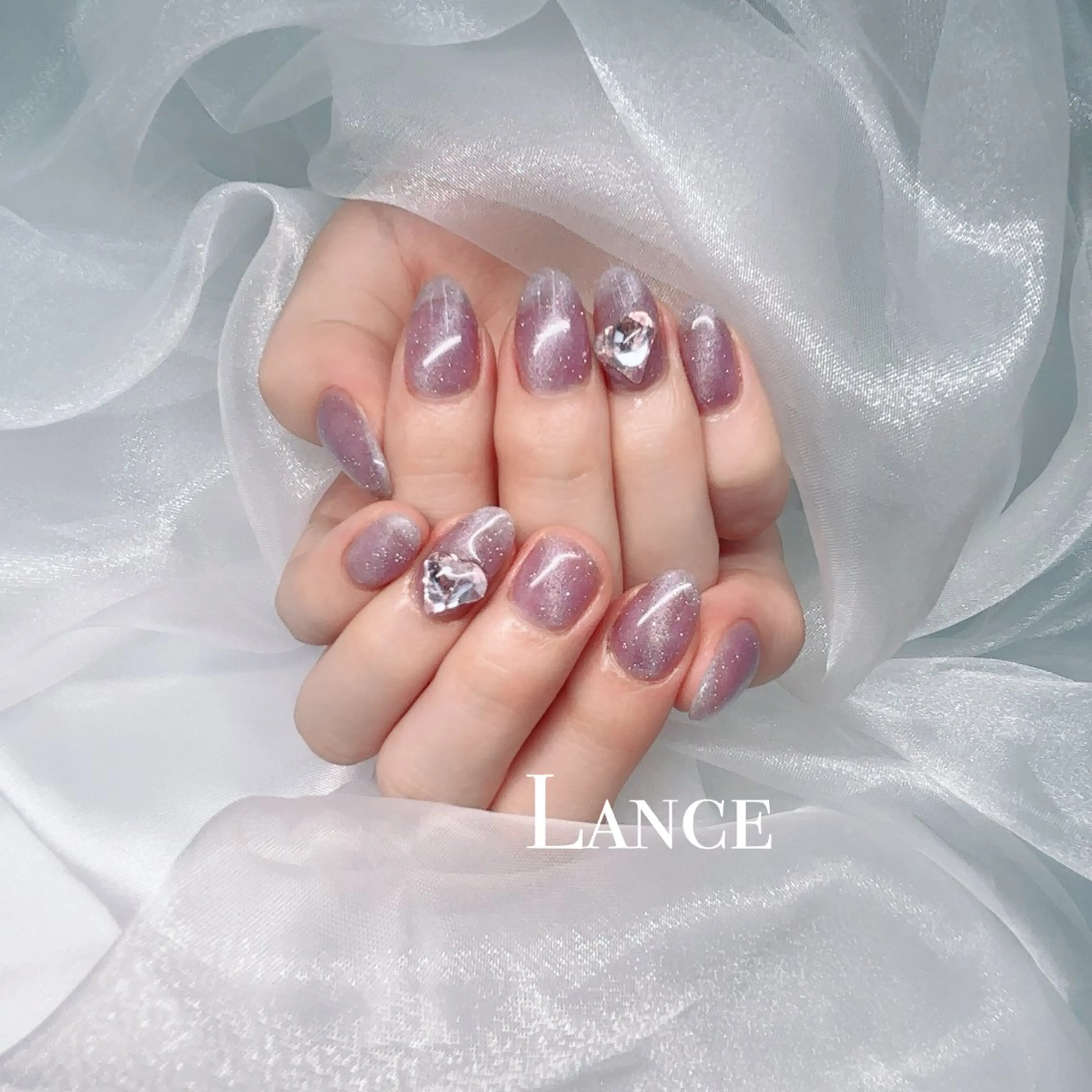 ネイル オーロラネイル フットネイル 氷ネイル・うるうるネイル キラキラネイル 韓国ネイル ハンドネイル Lance nailのネイルデザイン