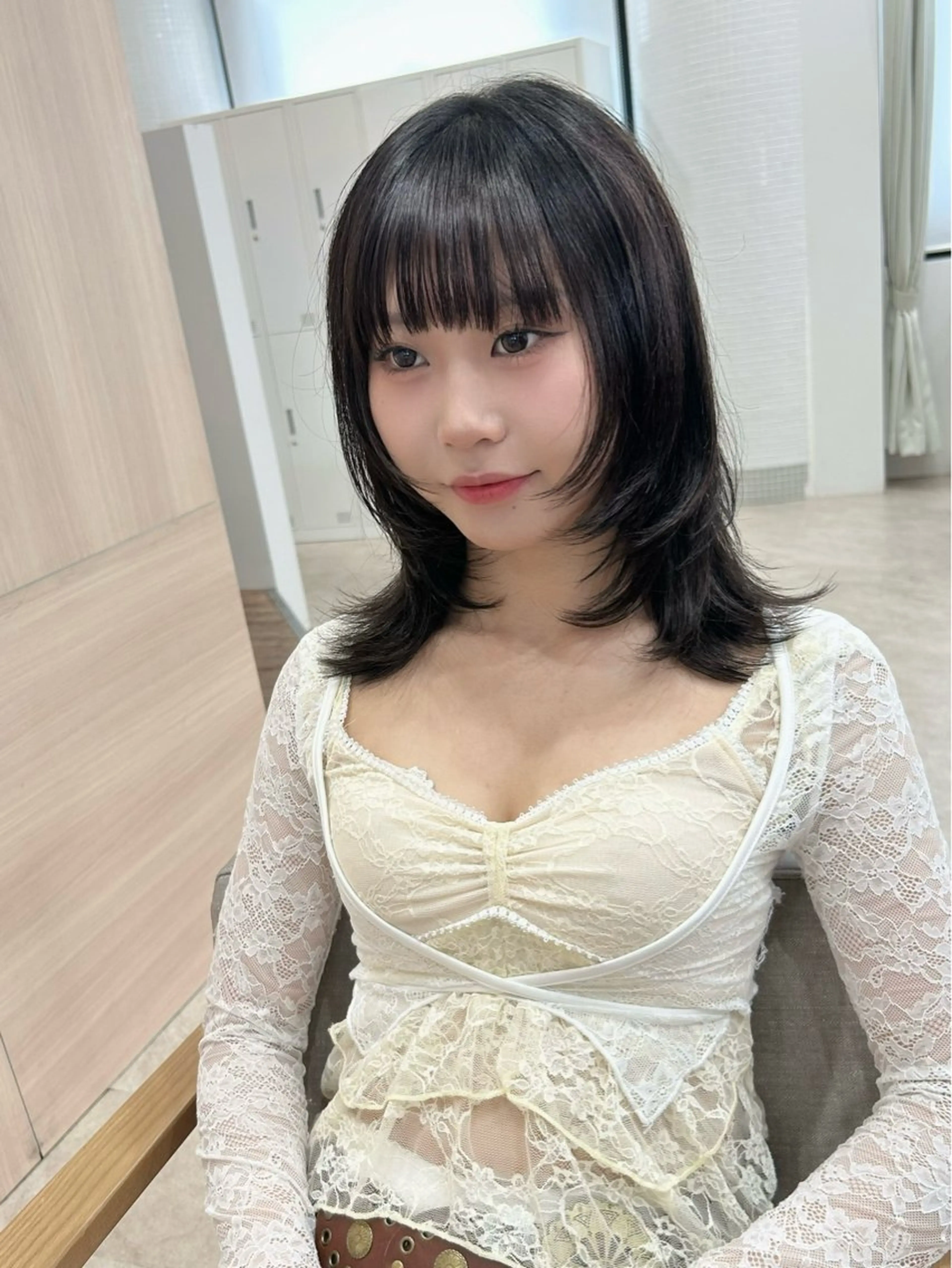 ミディアム 韓国風ヘア レイヤーカット 小顔カット 加藤 大雅のヘアスタイル