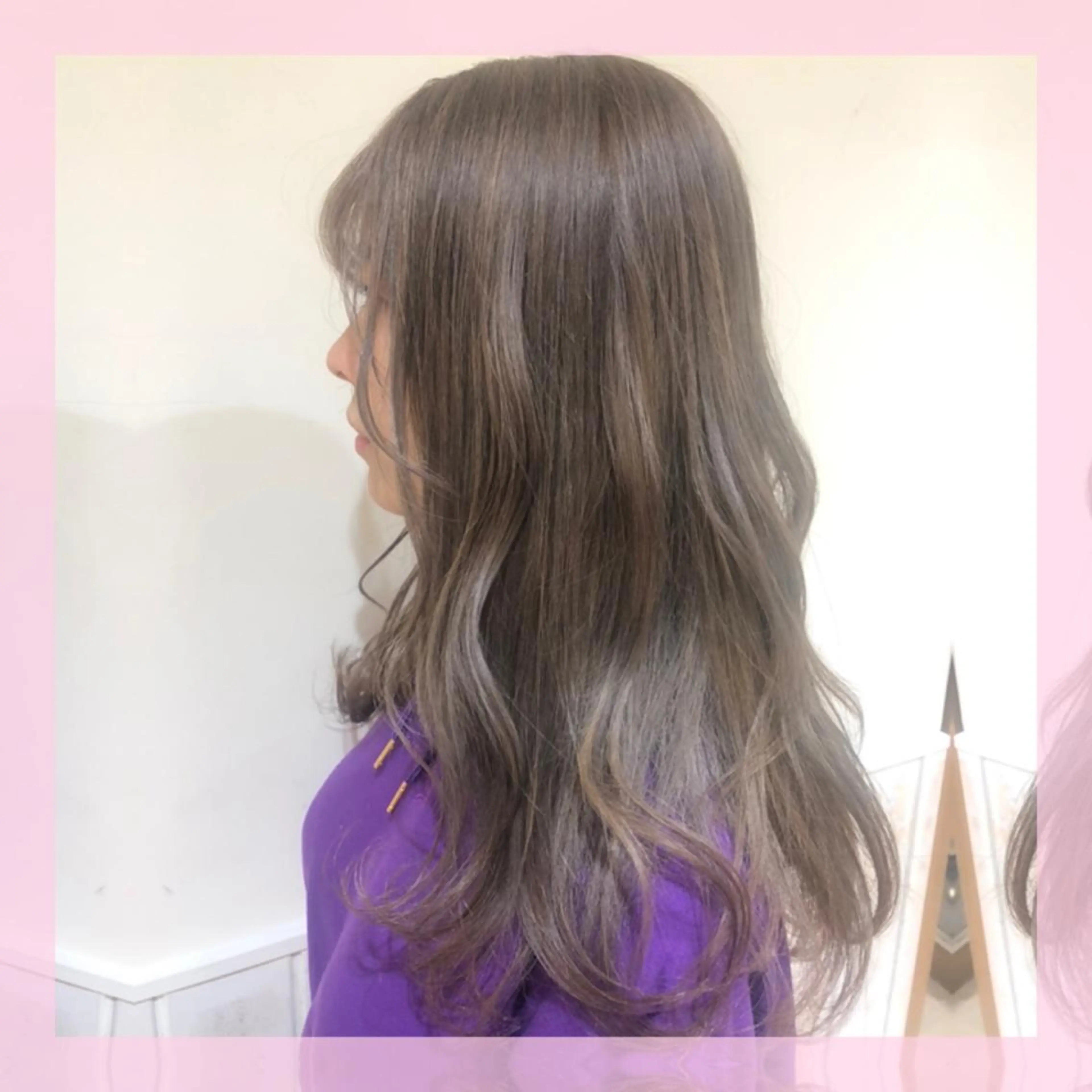 セミロング カラー グレージュ カット ヘアカラー plum.所属・🍒前川 🍒のヘアスタイル