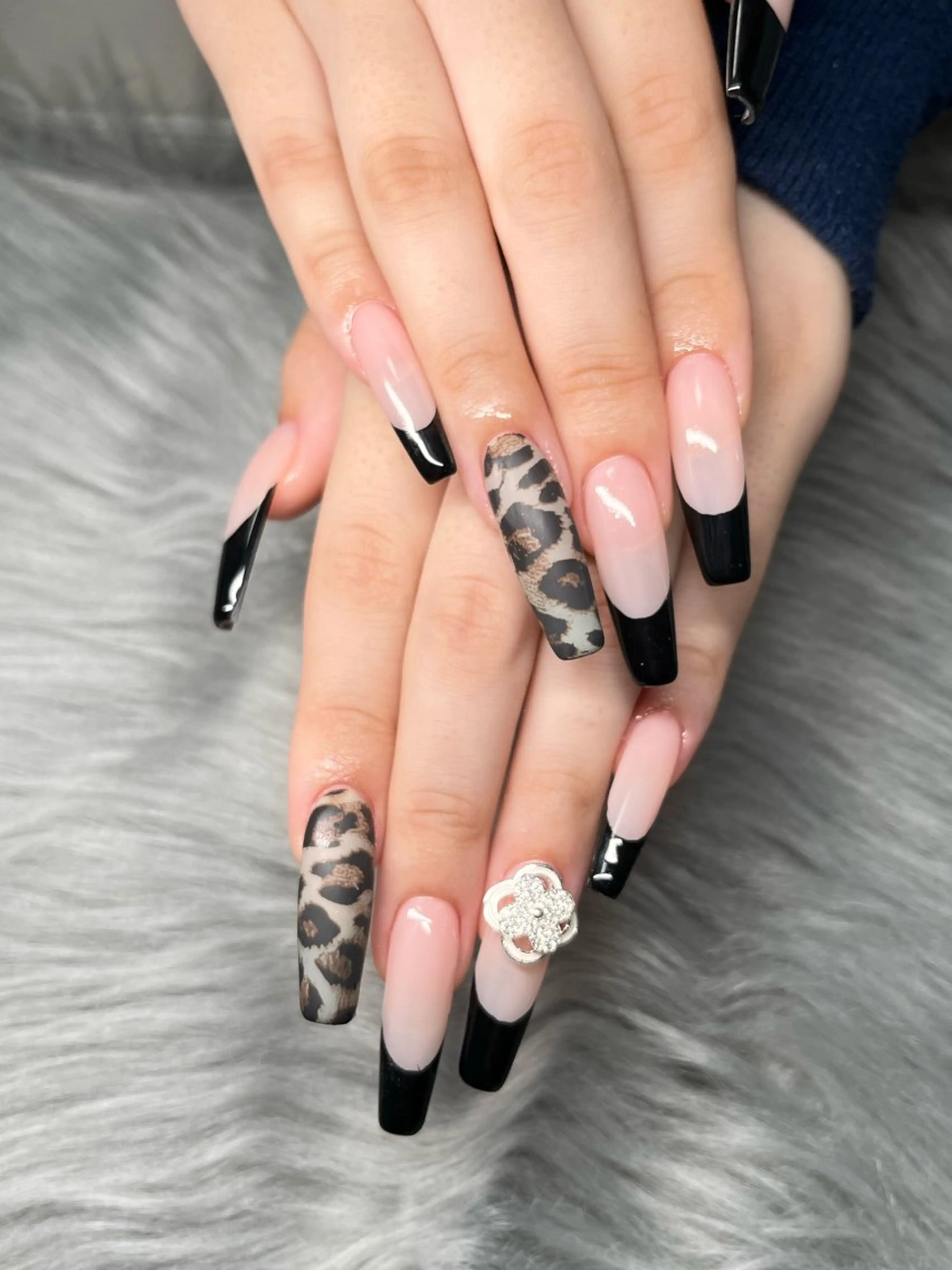 ネイル NAIL　Y's所属・NAIL　Y's 💙のネイルデザイン