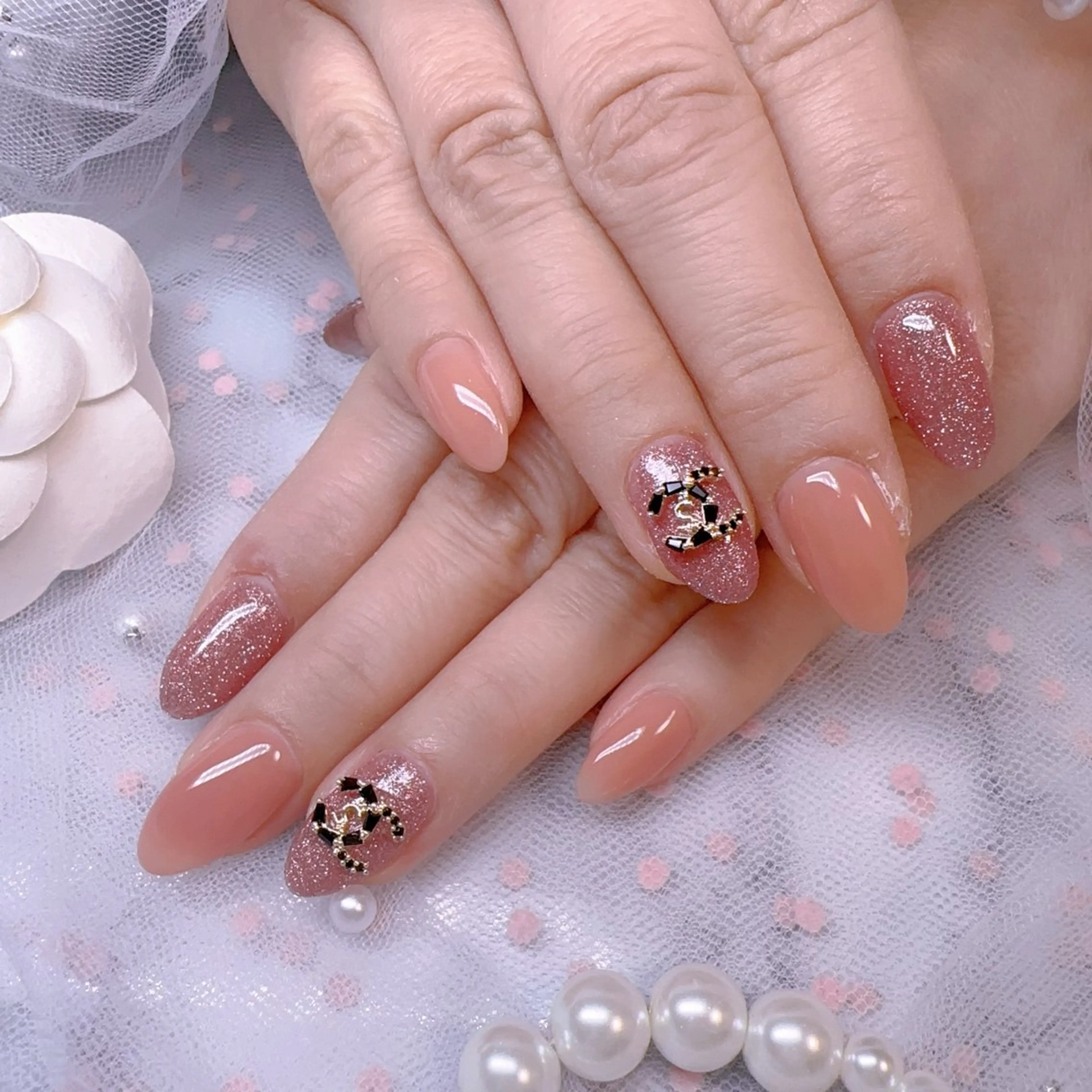 ネイル オーロラネイル フットネイル 韓国ネイル ラメ(グリッター) ラメグラデーション ハンドネイル Belle nail salon 新小岩のネイルデザイン