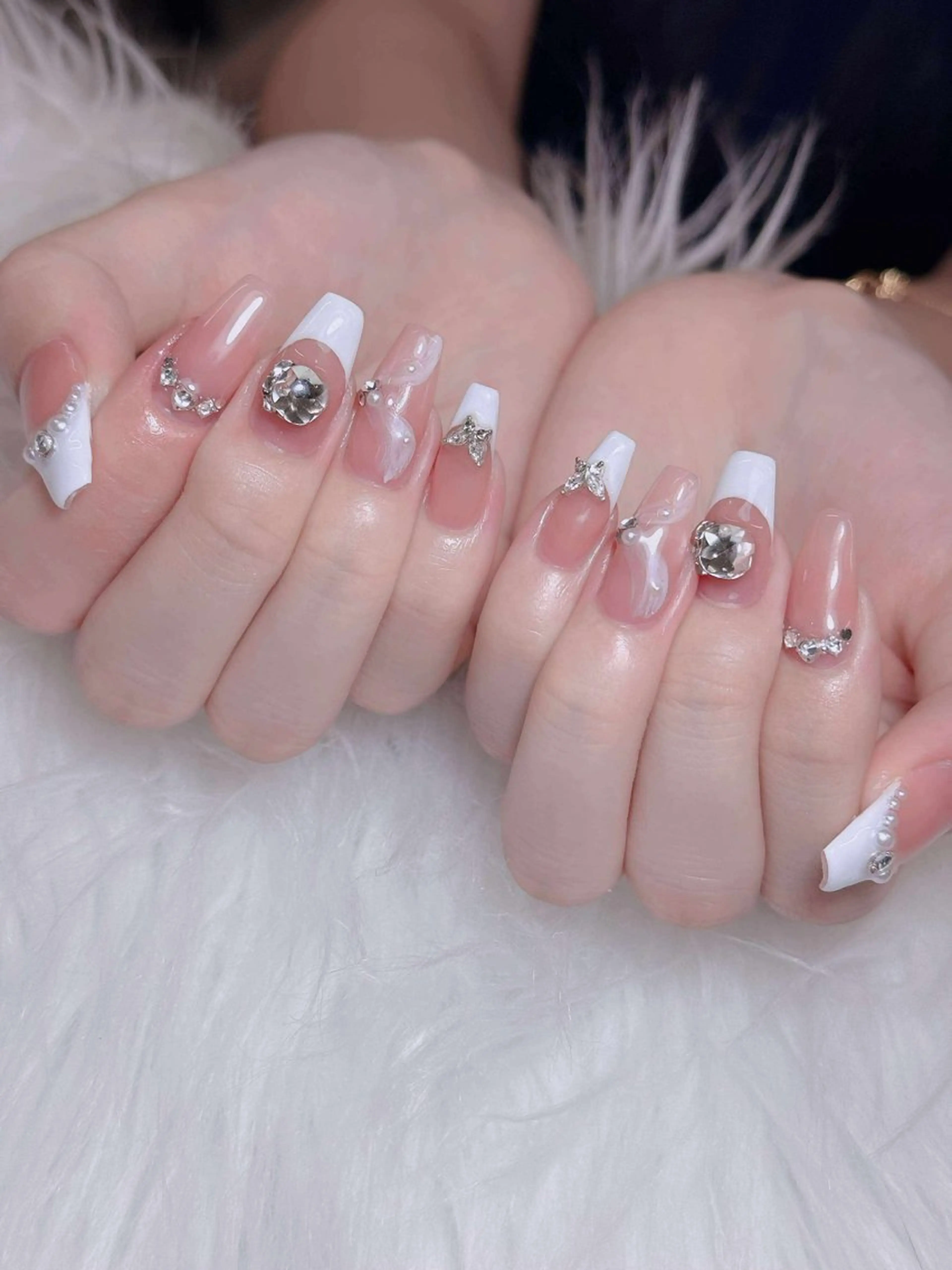 ネイル オーロラネイル チークネイル フットネイル フレンチネイル 韓国ネイル ハンドネイル Lumi Nailのネイルデザイン