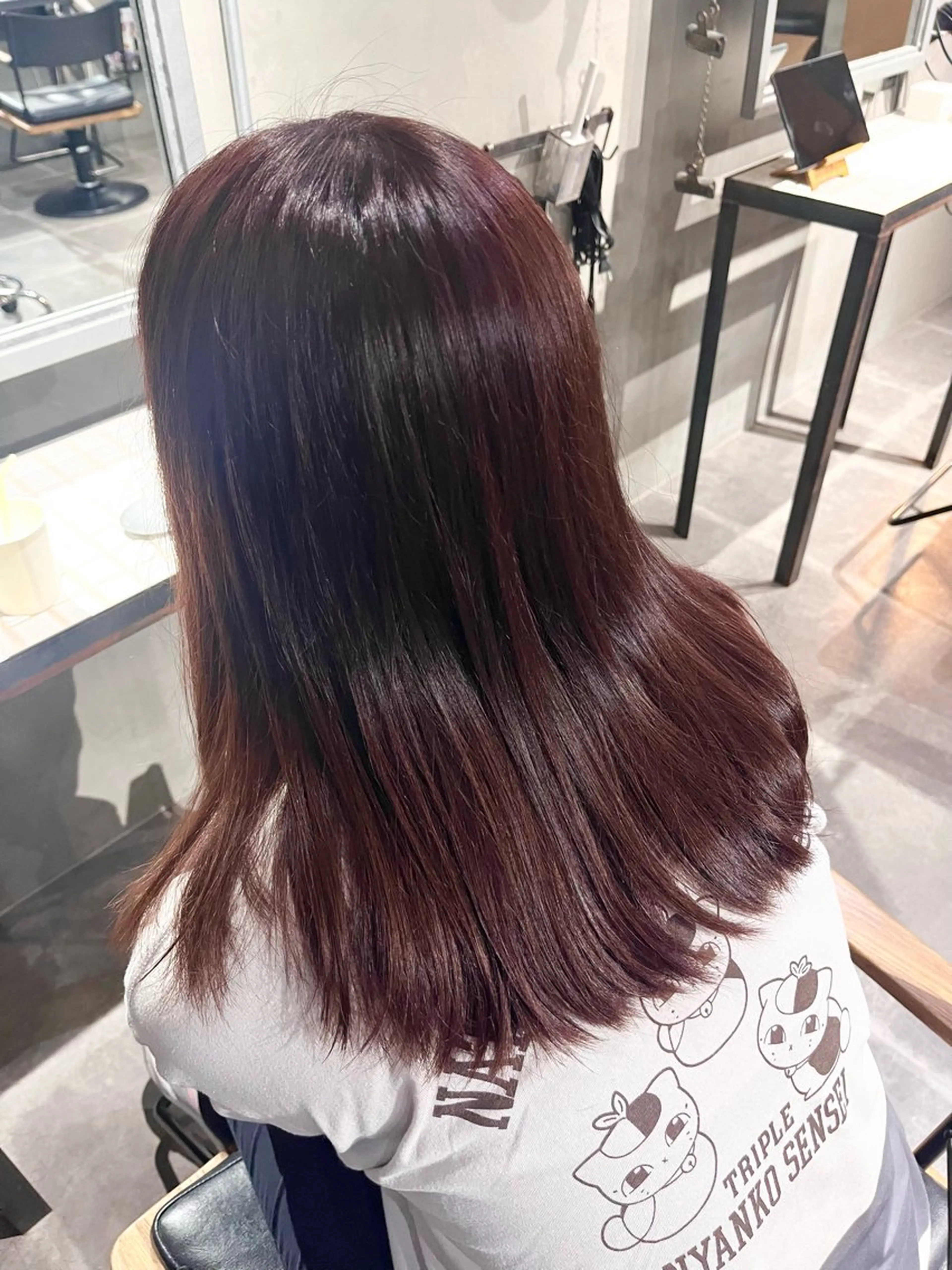 ミディアム カラー ラベンダーカラー ピンクカラー ピンクラベンダー ヘアカラー トリートメント 🫧透明感カラー🫧 小亀 日菜のヘアスタイル