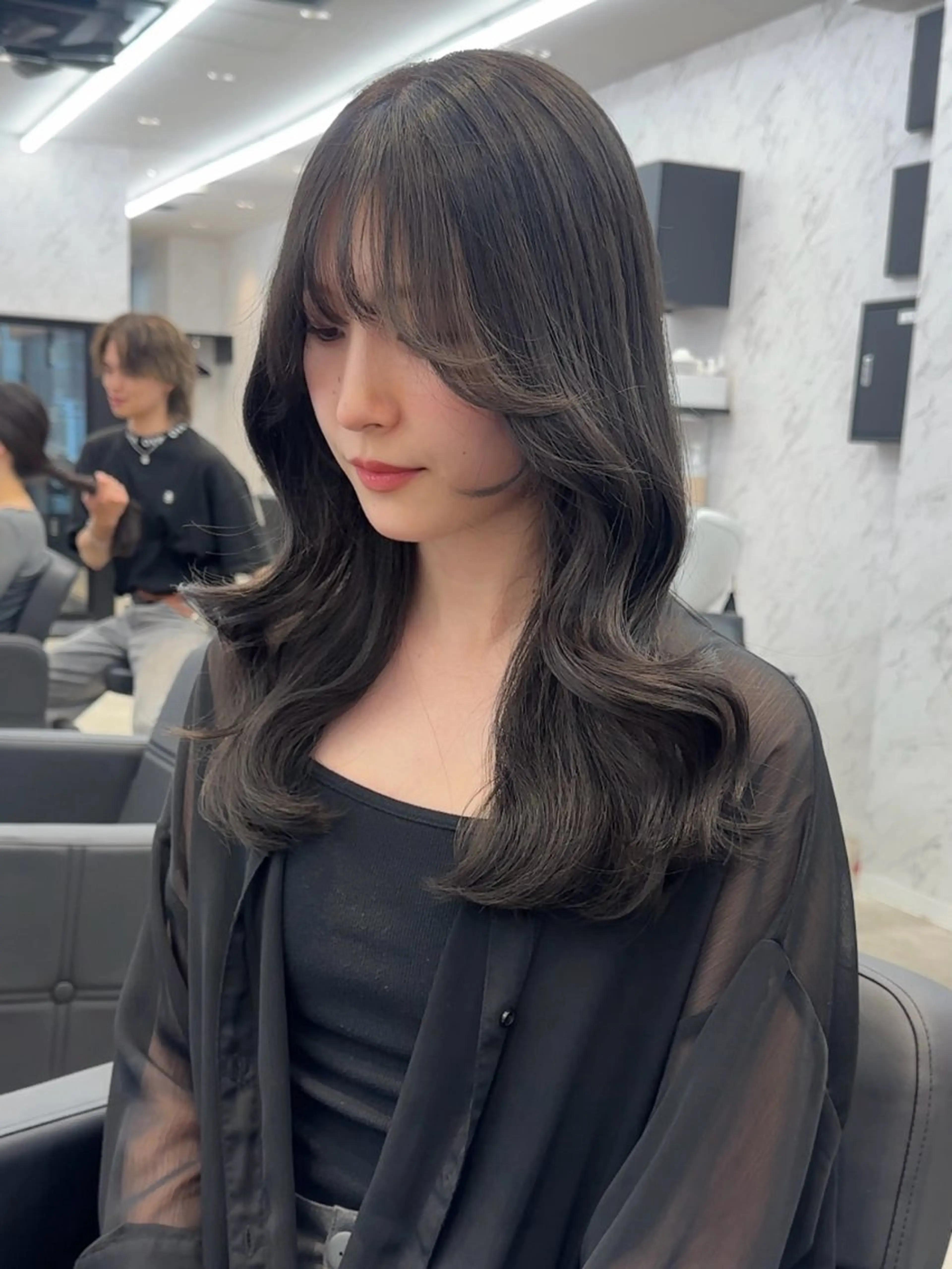 ロング カラー グレージュ オリーブグレージュ オリーブグレー カット ヘアカラー トリートメント ヘアセット 遠藤沙也加 韓国ヘア/町田のヘアスタイル