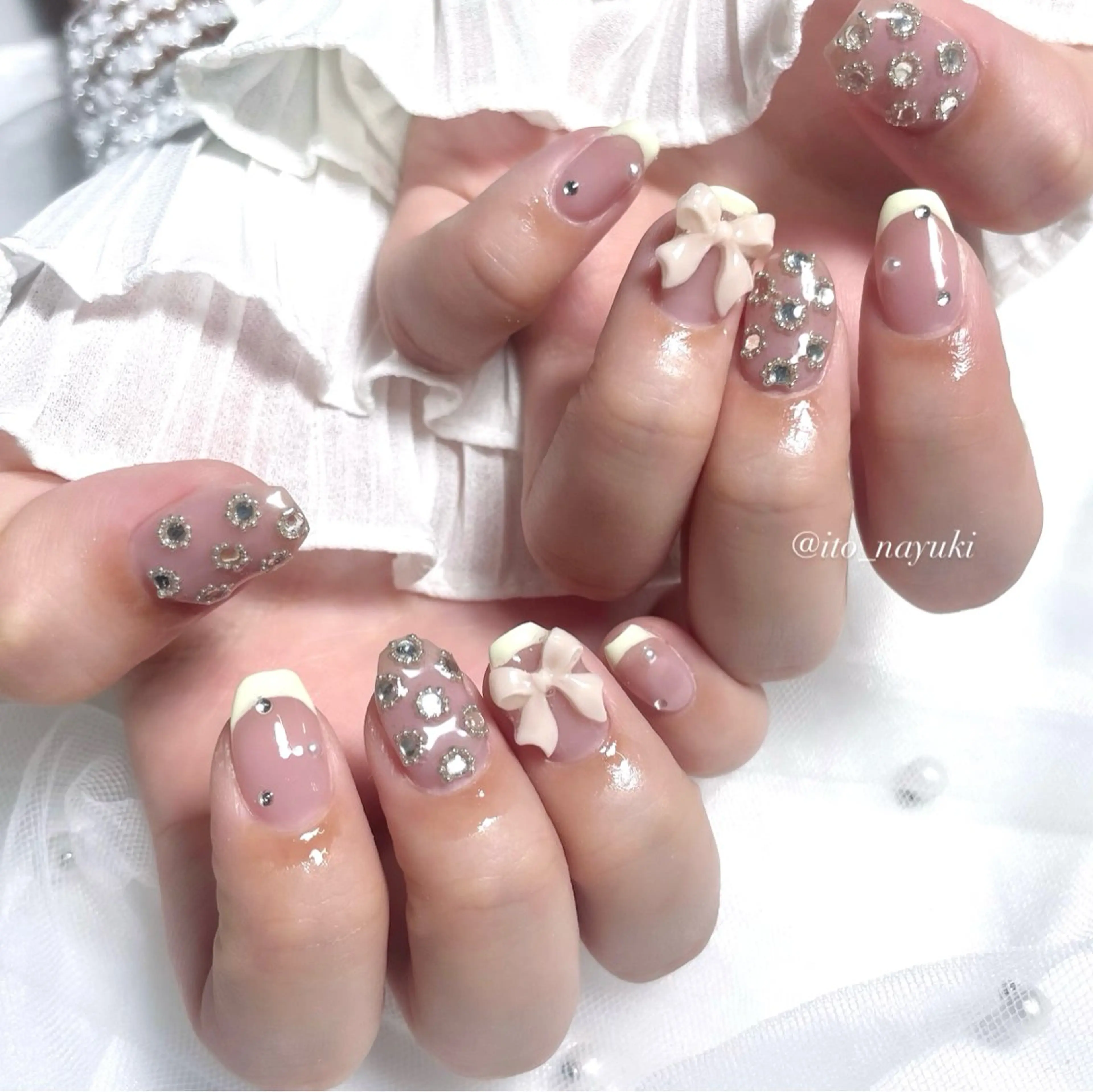ネイル ハンドネイル 🎀藤沢ガーリーネイ ル/長さ出し🎀のネイルデザイン