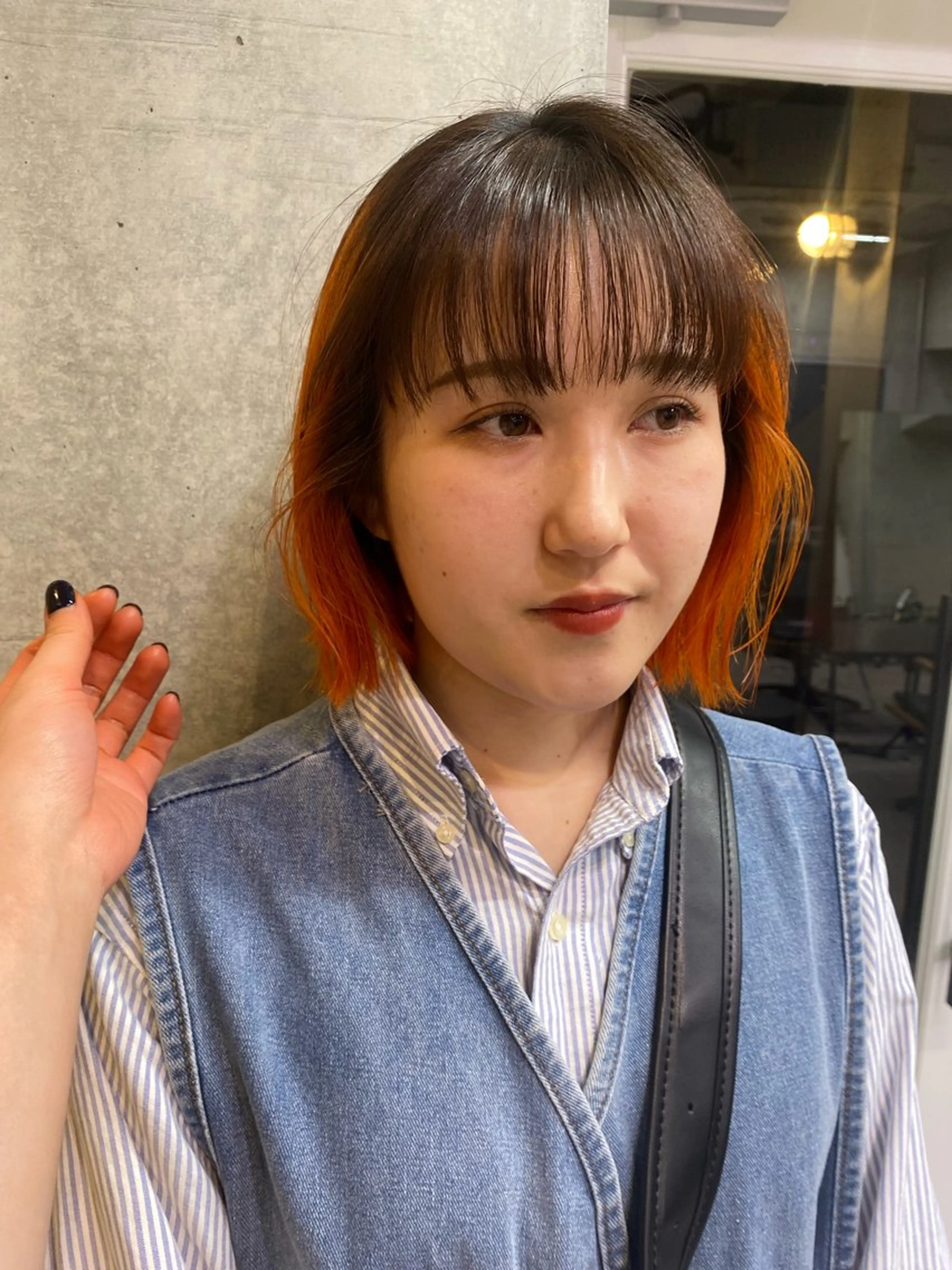 ショート カラー カット ヘアカラー 室谷 侑奈のヘアスタイル