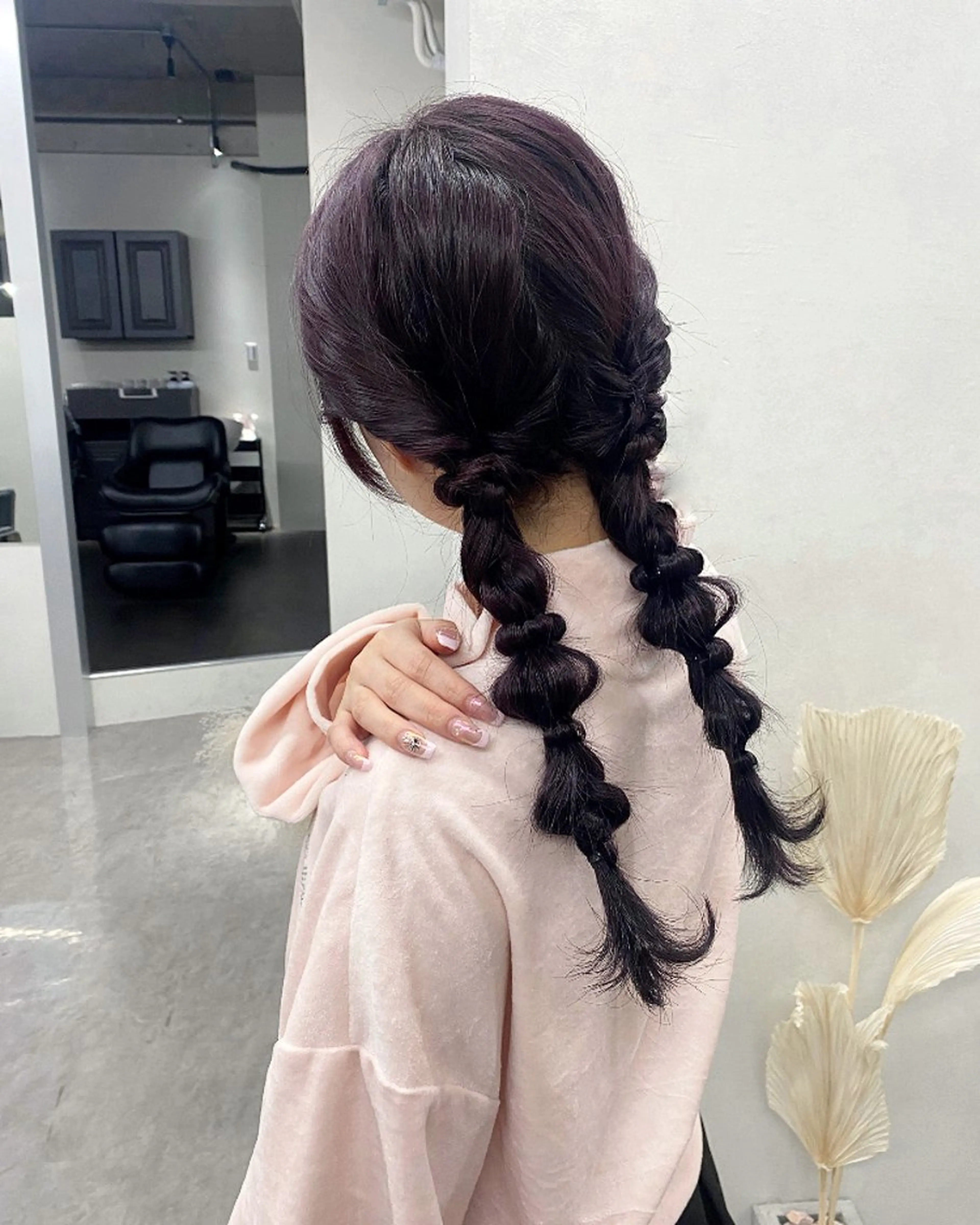 セミロング カラー ヘアアレンジ 苗代萌/ぷるツヤ髪 🫧/透明感カラーのヘアスタイル