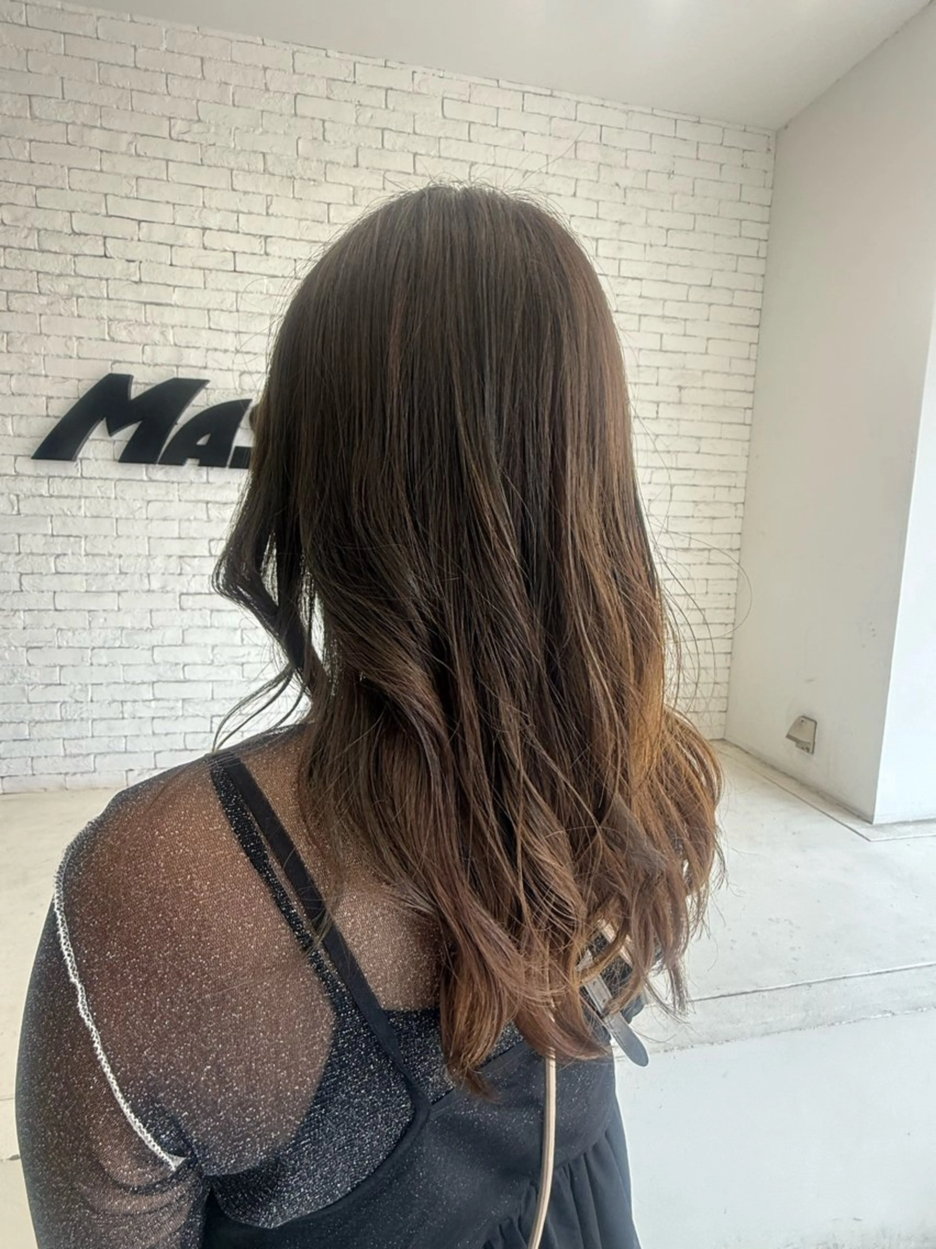 ロング カラー ハイライトカラー ハイライト MASHU  ADOBE所属・いしはま ななかのヘアスタイル