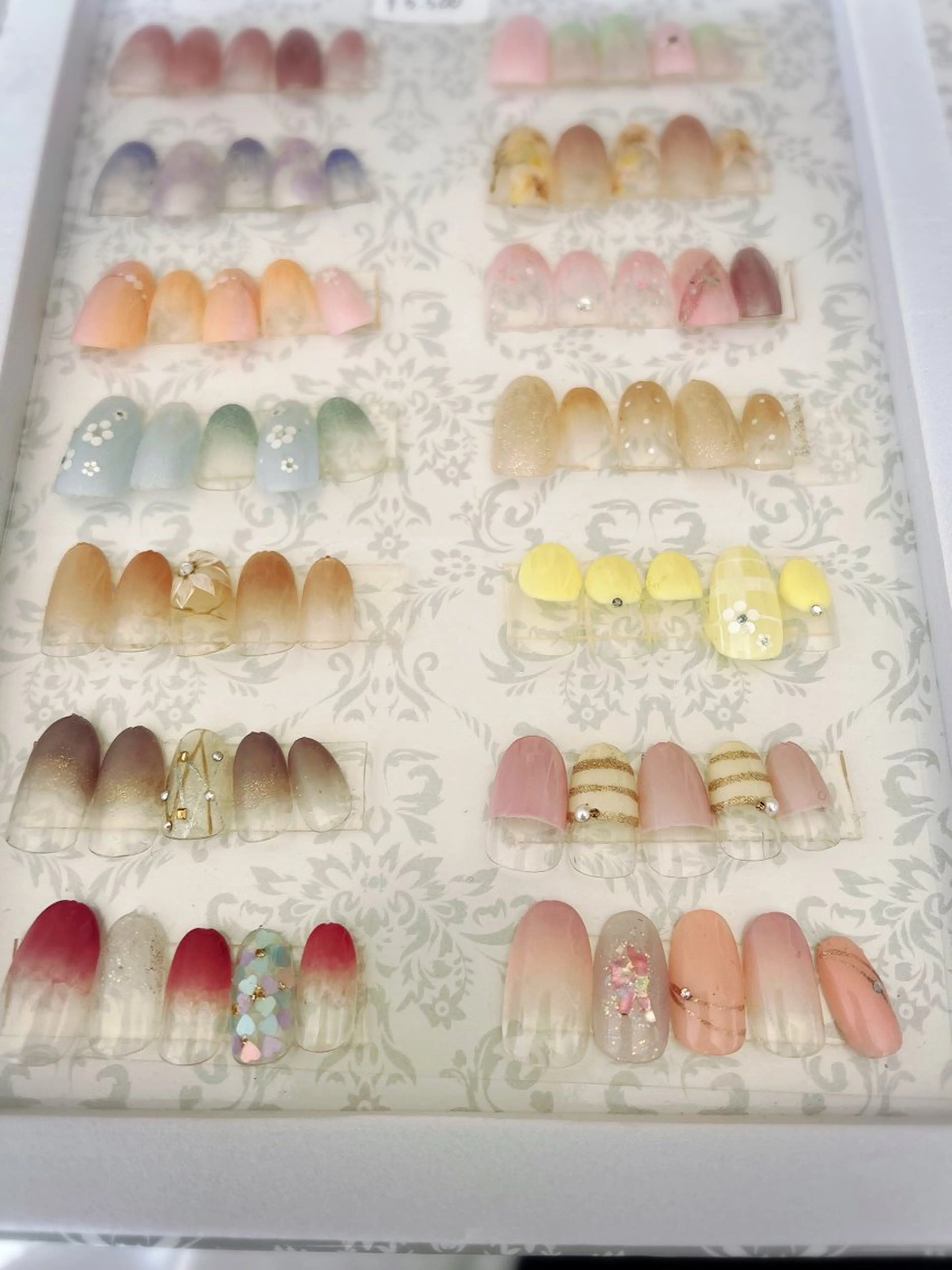 ネイル 長さ出し ジェルネイル ハンドネイル Le lian所属・Le lianのネイルデザイン