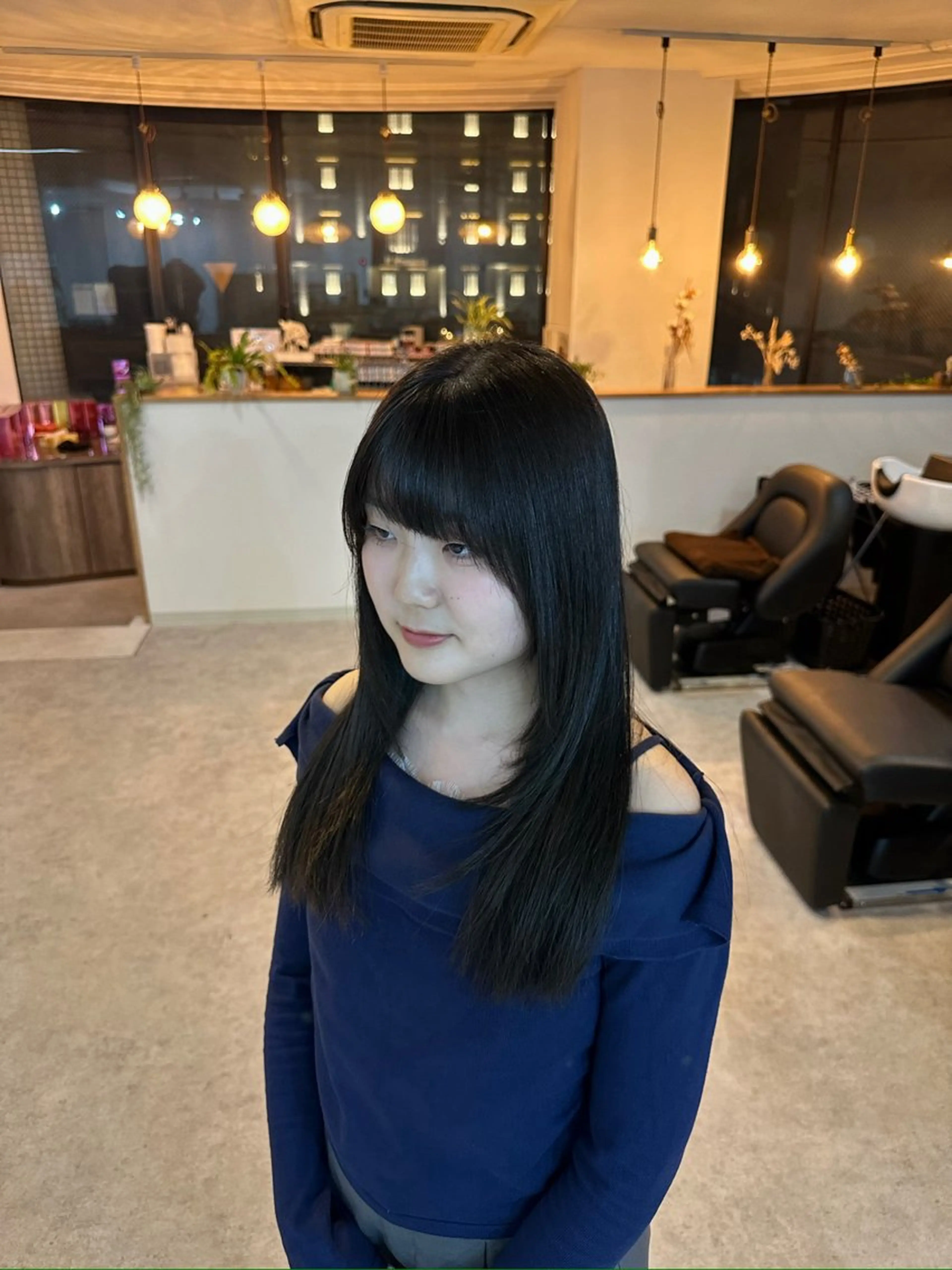 ロング カラー ULu. Manamiのヘアスタイル