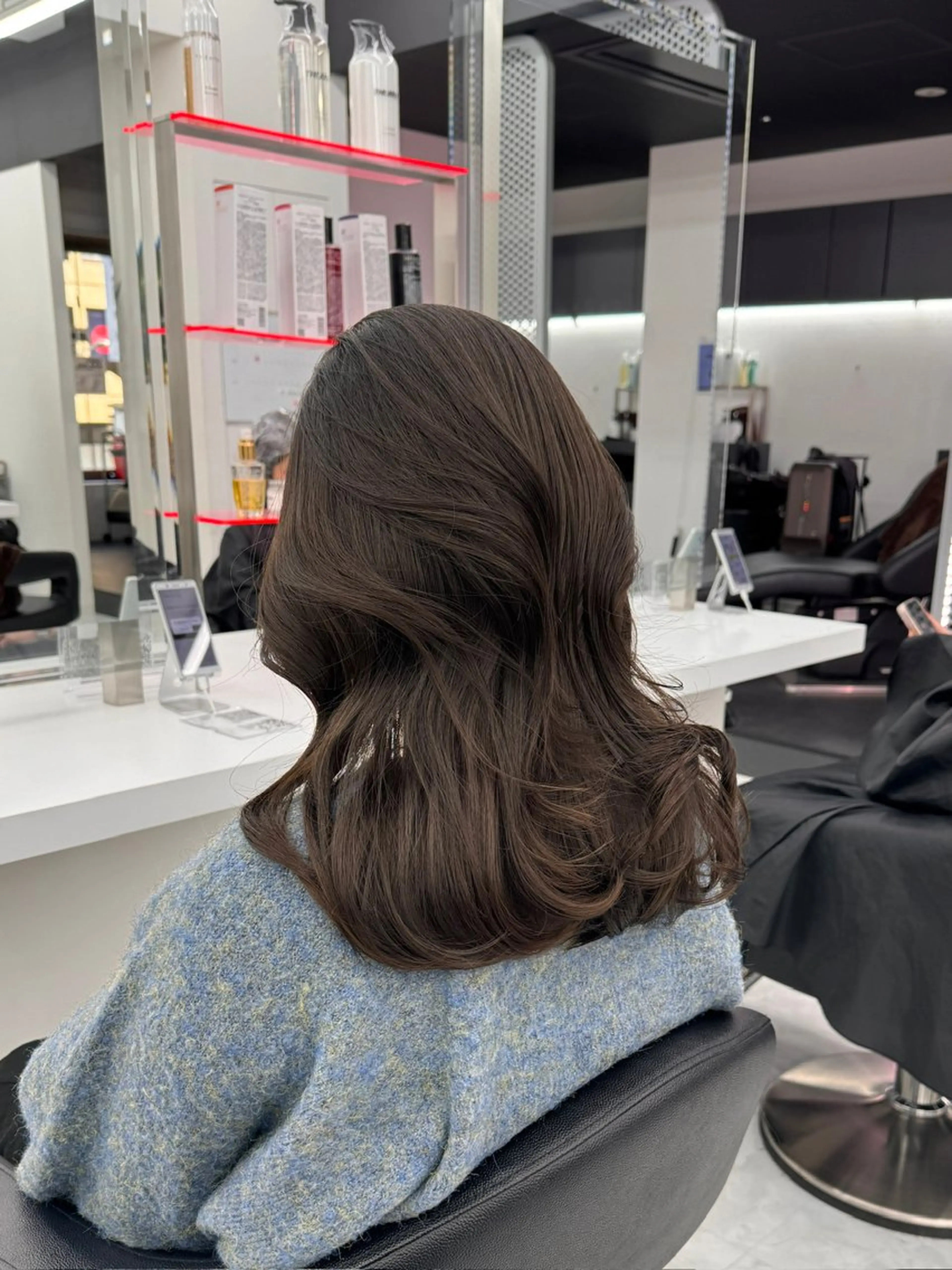 セミロング カラー カット ヘアカラー ヘッドスパ ヘアセット 💖透明感カラー＆暗 髪専門💖Akariのヘアスタイル
