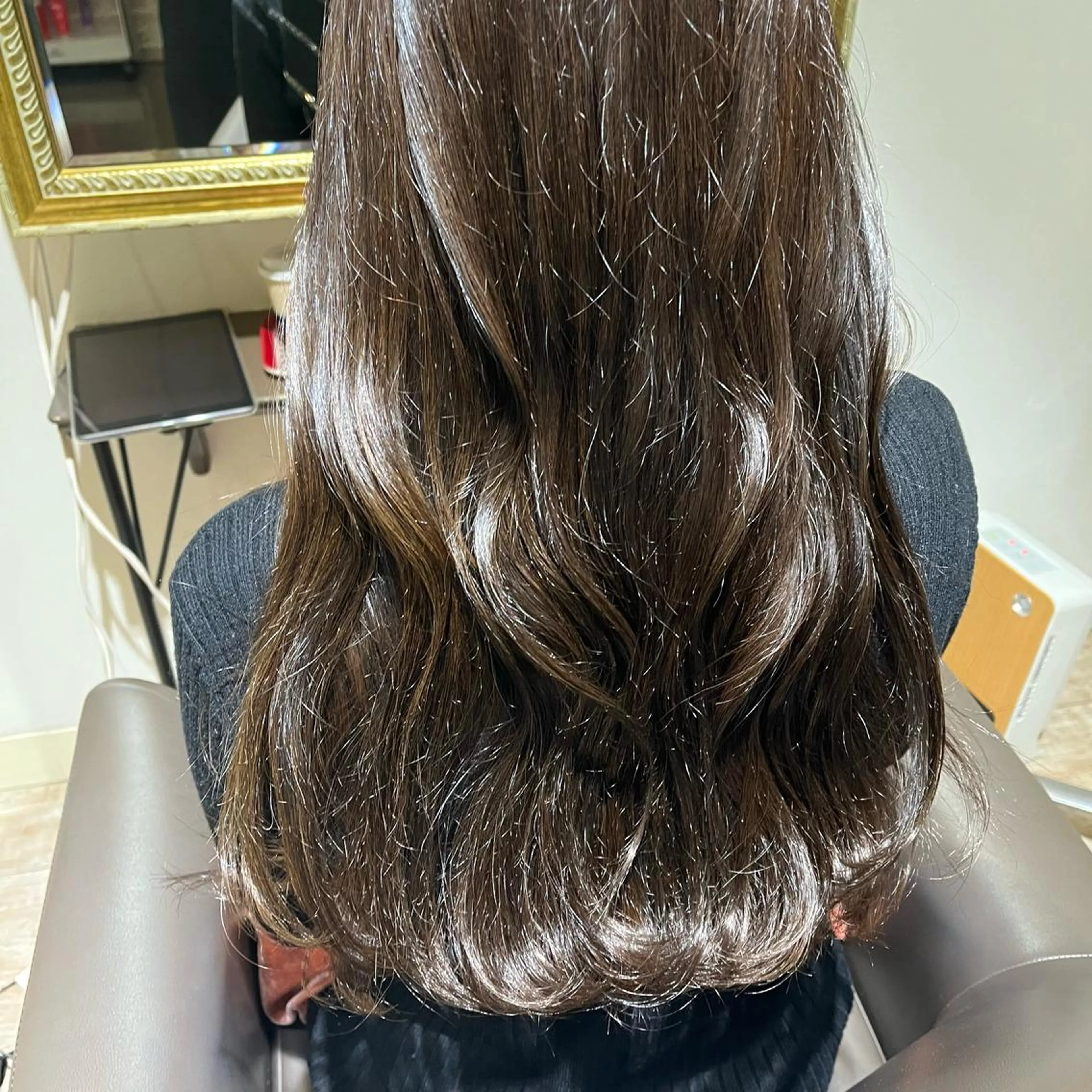 ロング 西垣 佳苗のヘアスタイル