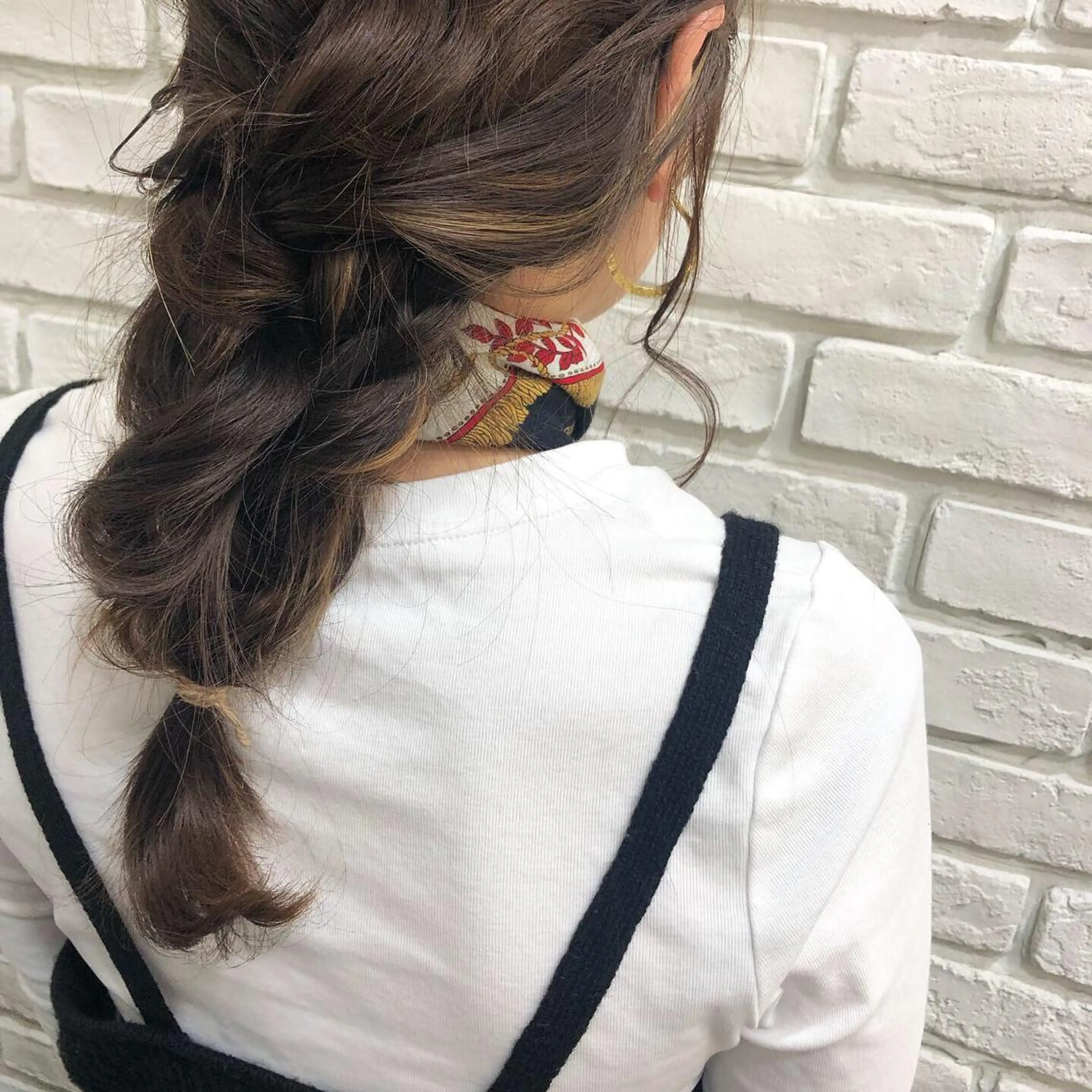 ロング カラー ヘアアレンジ GLROW haruhiのヘアスタイル