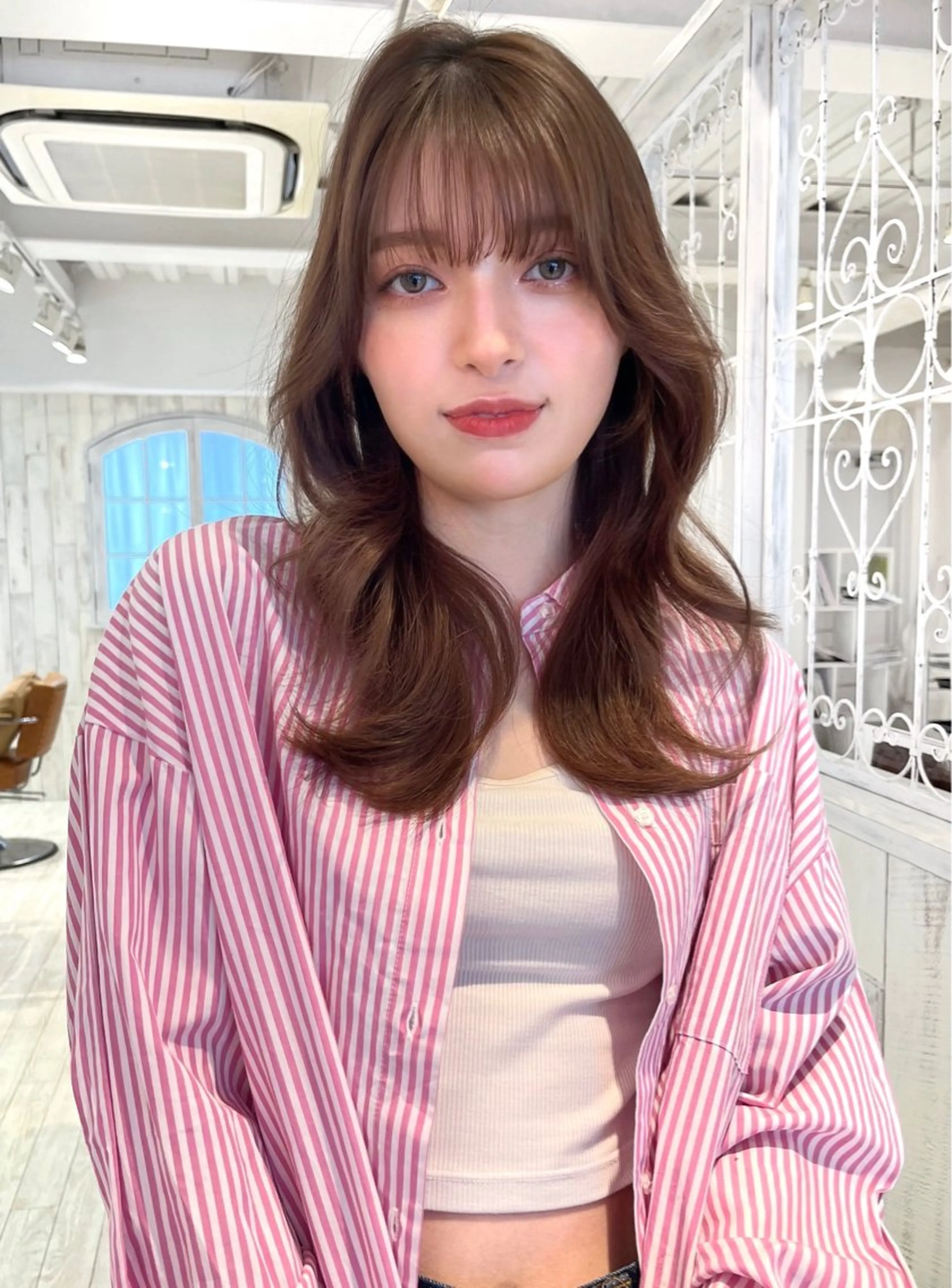 ロング カラー ロングレイヤー アッシュ アッシュブラウン ブラウンカラー くびれヘア カット ヘアカラー 【韓国ヘア×透明感 カラー】笹谷 莉未のヘアスタイル