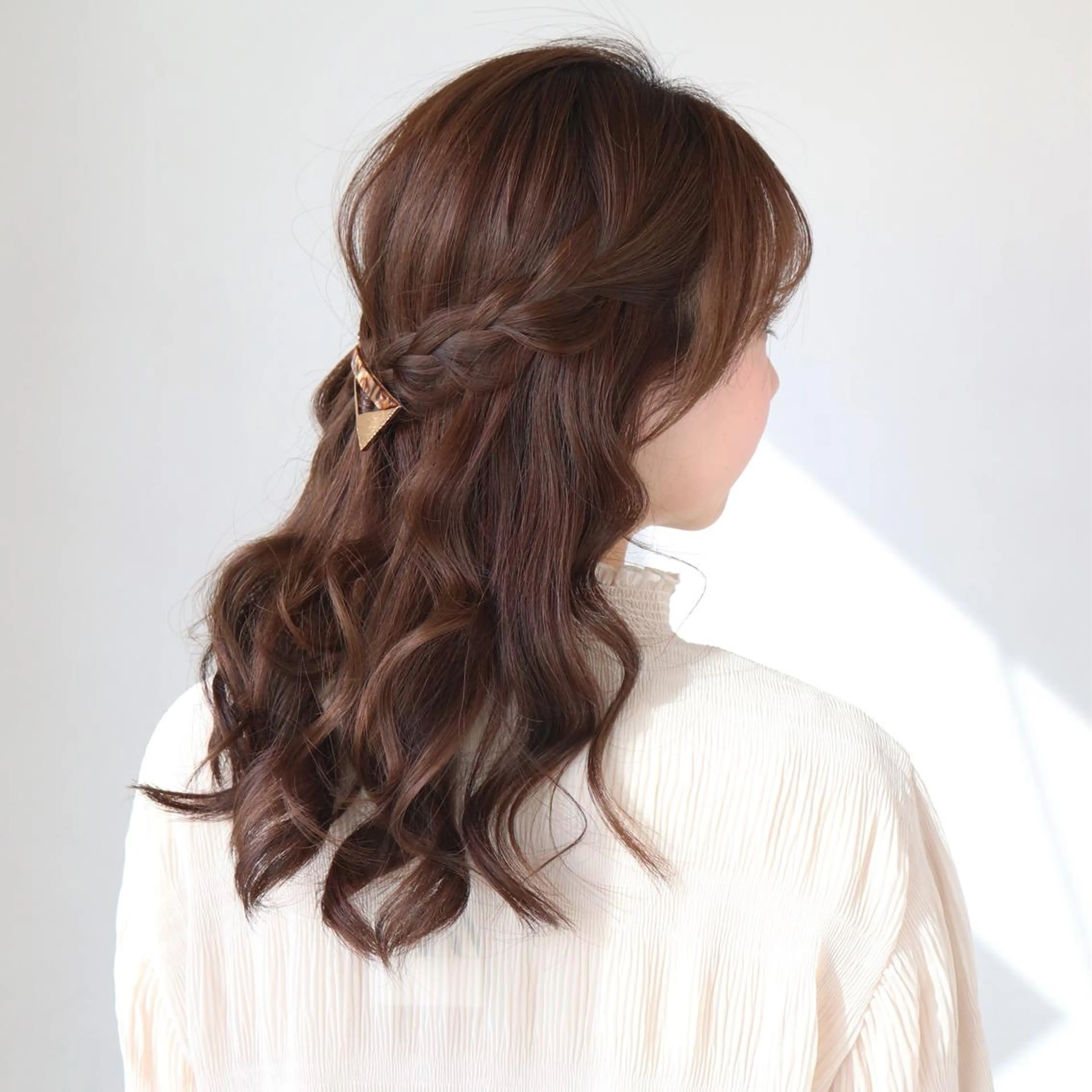 セミロング ヘアアレンジ i.GINZA所属・似合わせショート広瀬 和輝のヘアスタイル