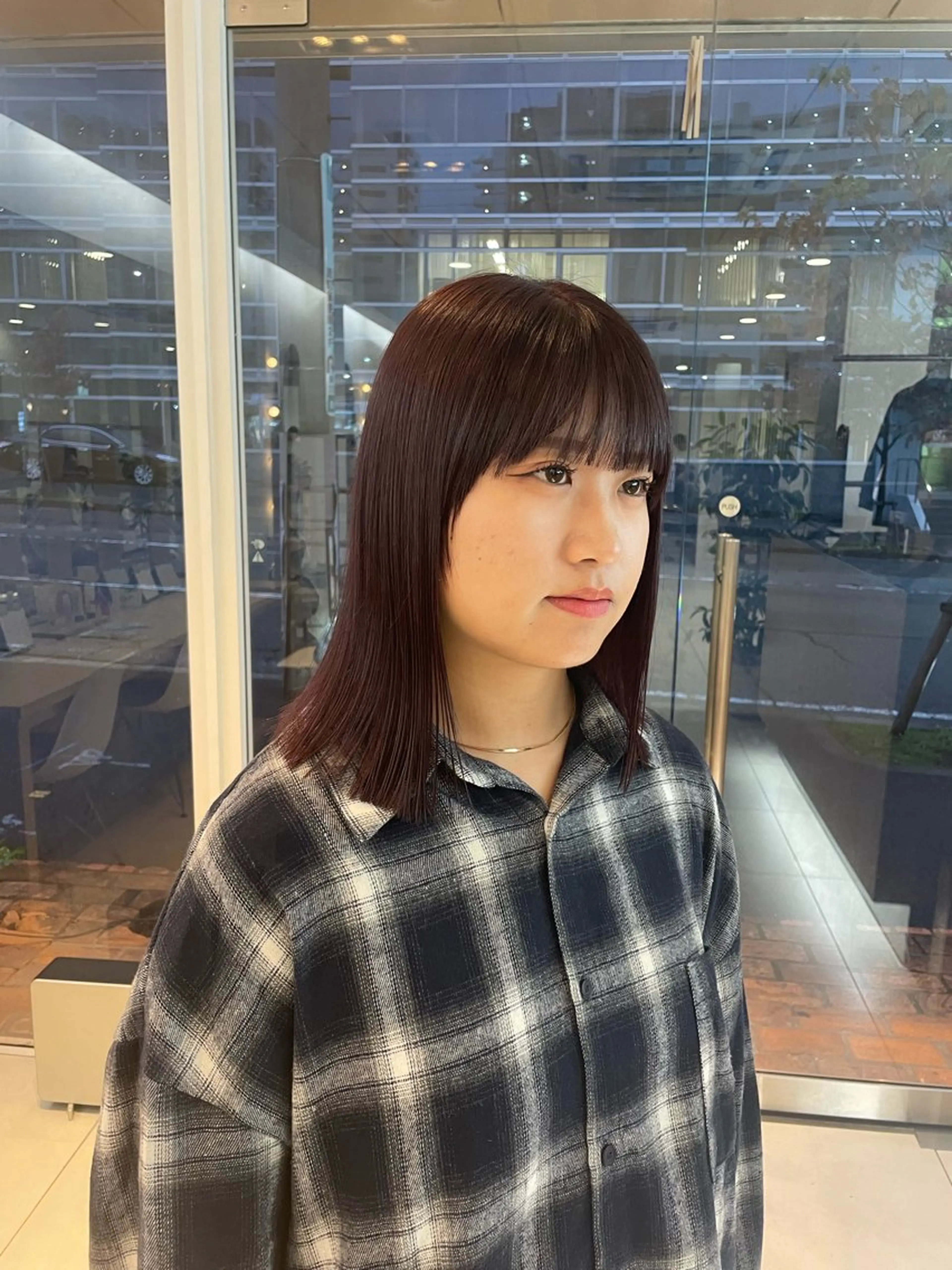セミロング 顔まわりレイヤー 姫カット 韓国風ヘア レイヤーカット ワンホンヘア ヘアカラー トリートメント nuu 栄所属・🧸SAKI🎀 韓国レイヤーのヘアスタイル