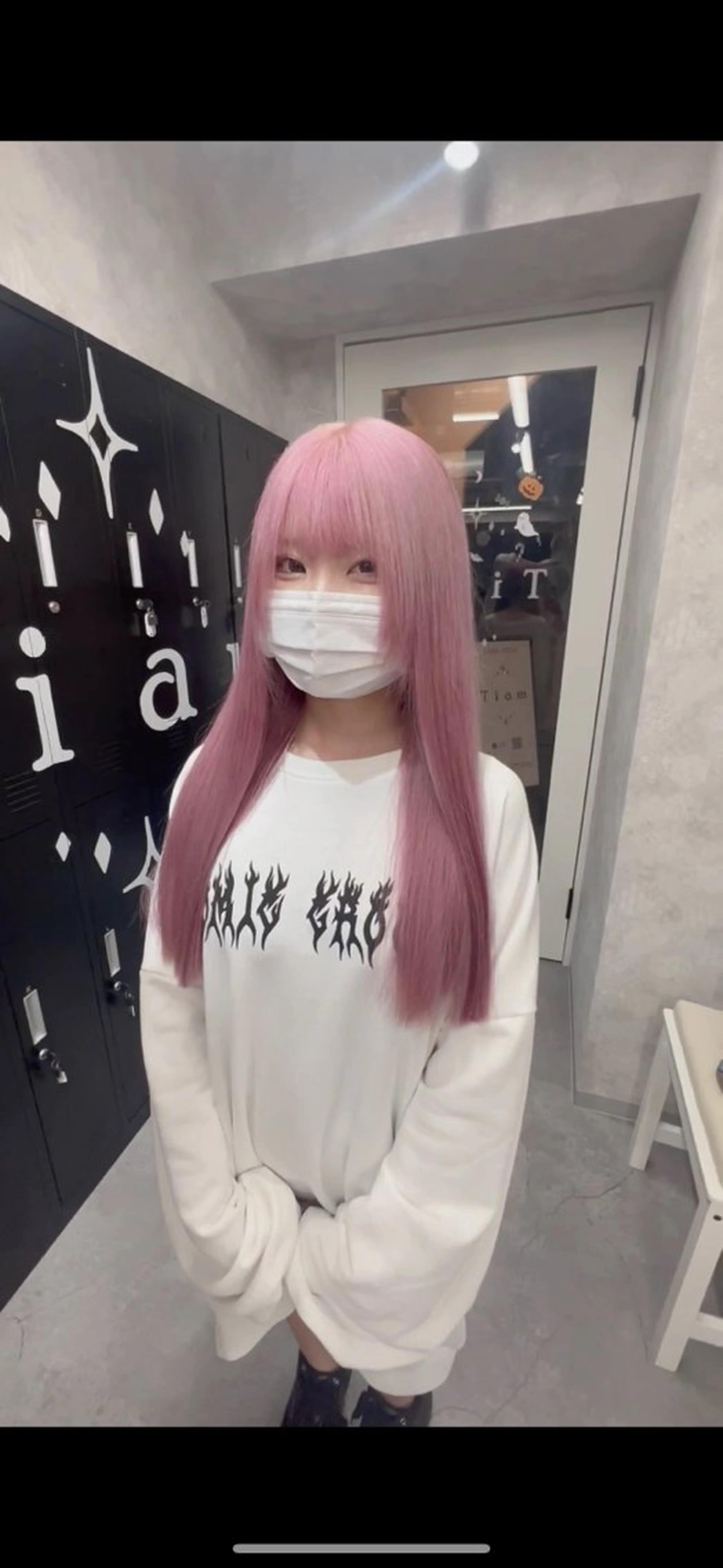 セミロング カラー ベージュカラー ブリーチ ブロンド ブルーカラー ブルーラベンダー ヘアカラー トリートメント ハイトーン×髪質改善 💍tiam💍のヘアスタイル