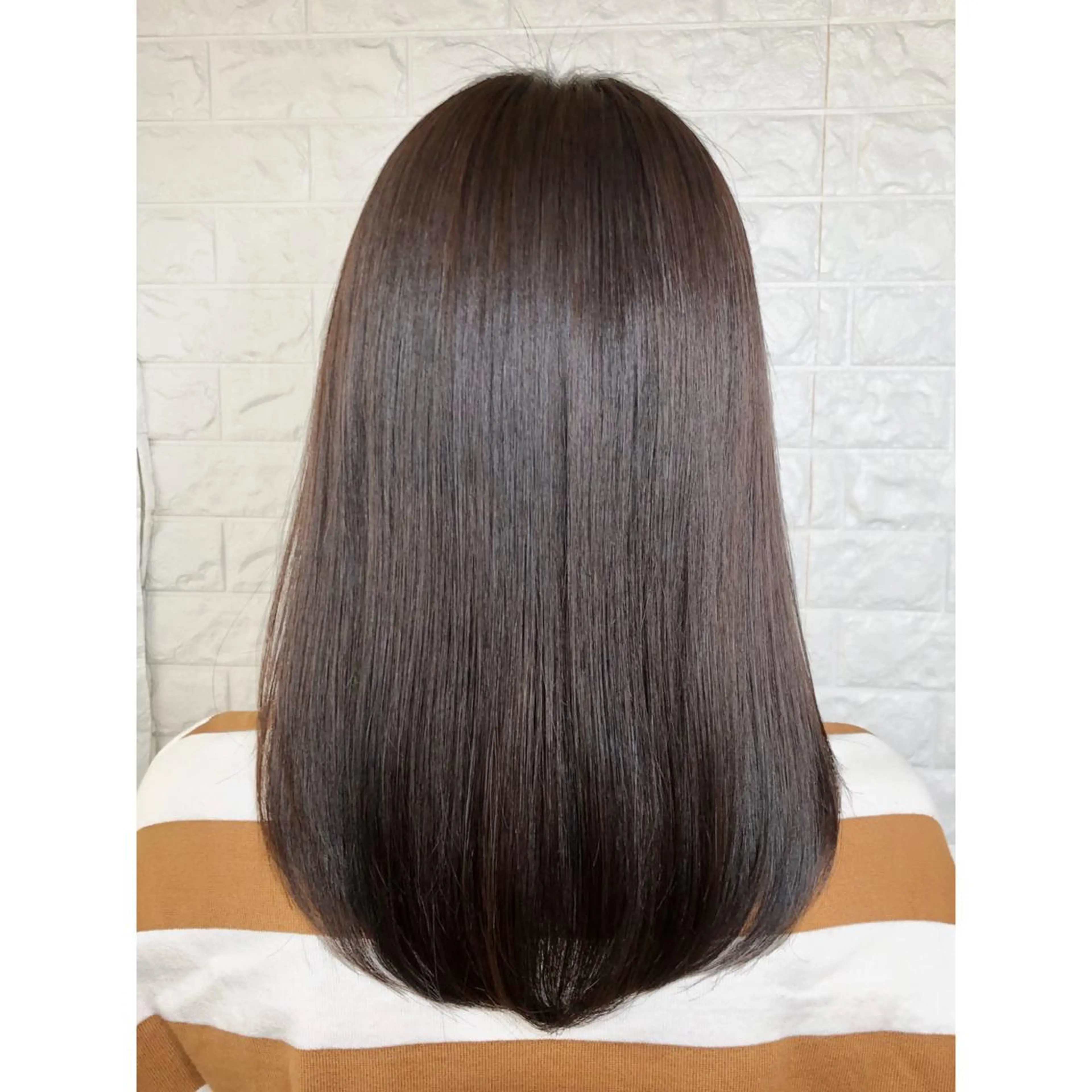 セミロング カラー パーマ 髪質改善 ストレートパーマ KIZU 髪質改善 オカルト怪談のヘアスタイル