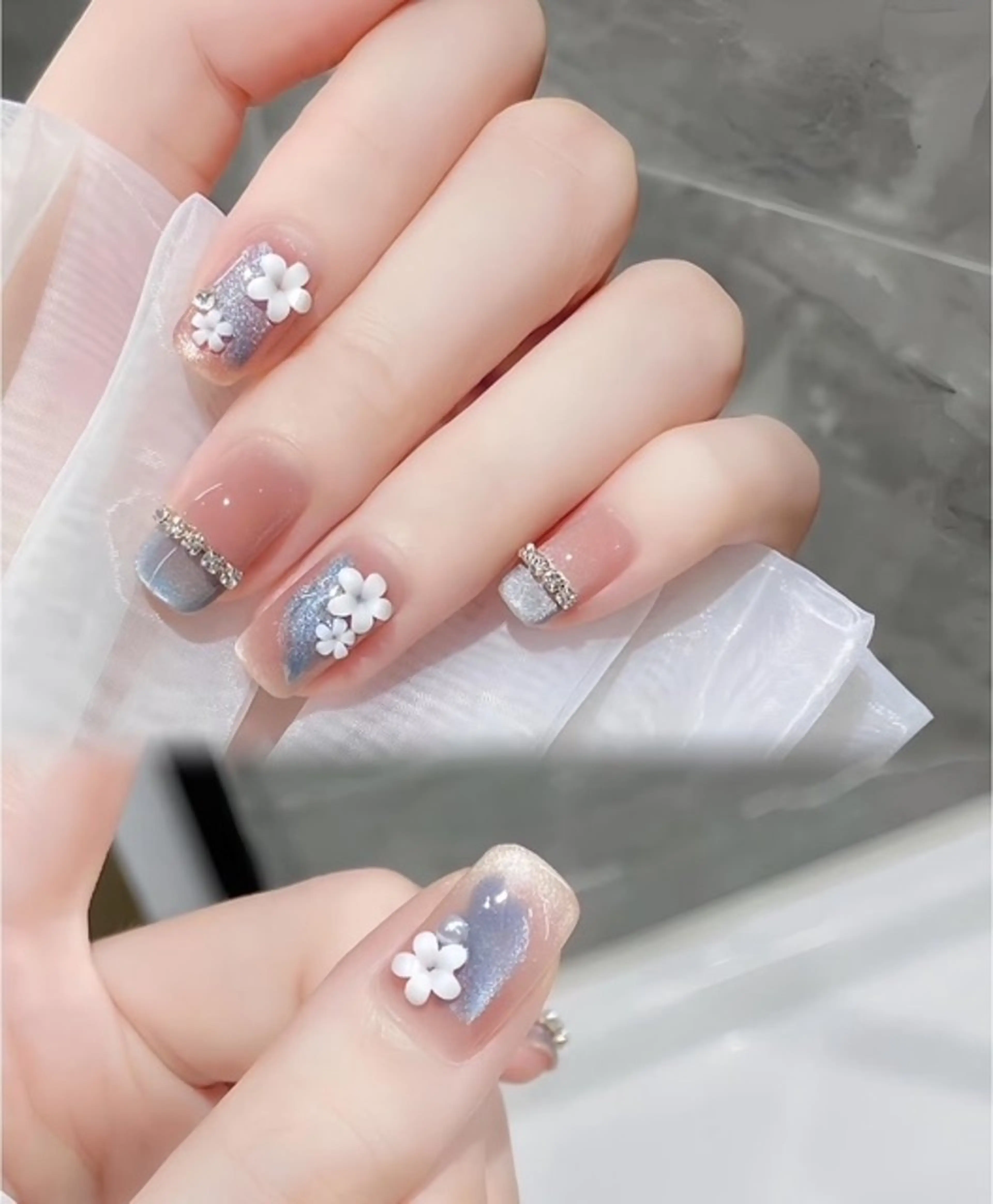 ネイル ハンドネイル パラジェル＆フィルイン取り扱いサロンSol Nail所属・Sol Nail ミネのネイルデザイン