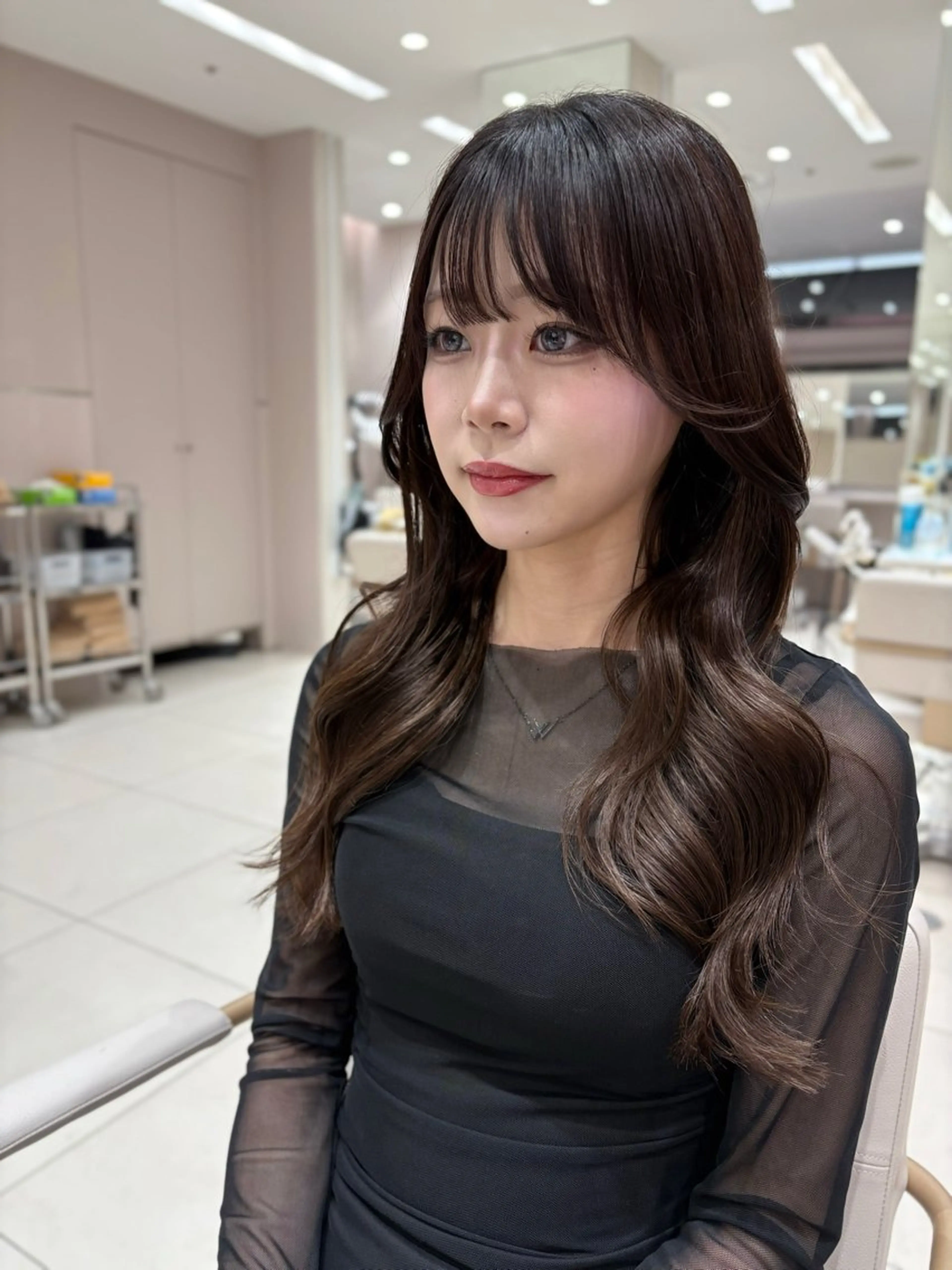 ロング ヘアセット ✨韓国風レイヤー/ くびれ巻き🖤　りくのヘアスタイル