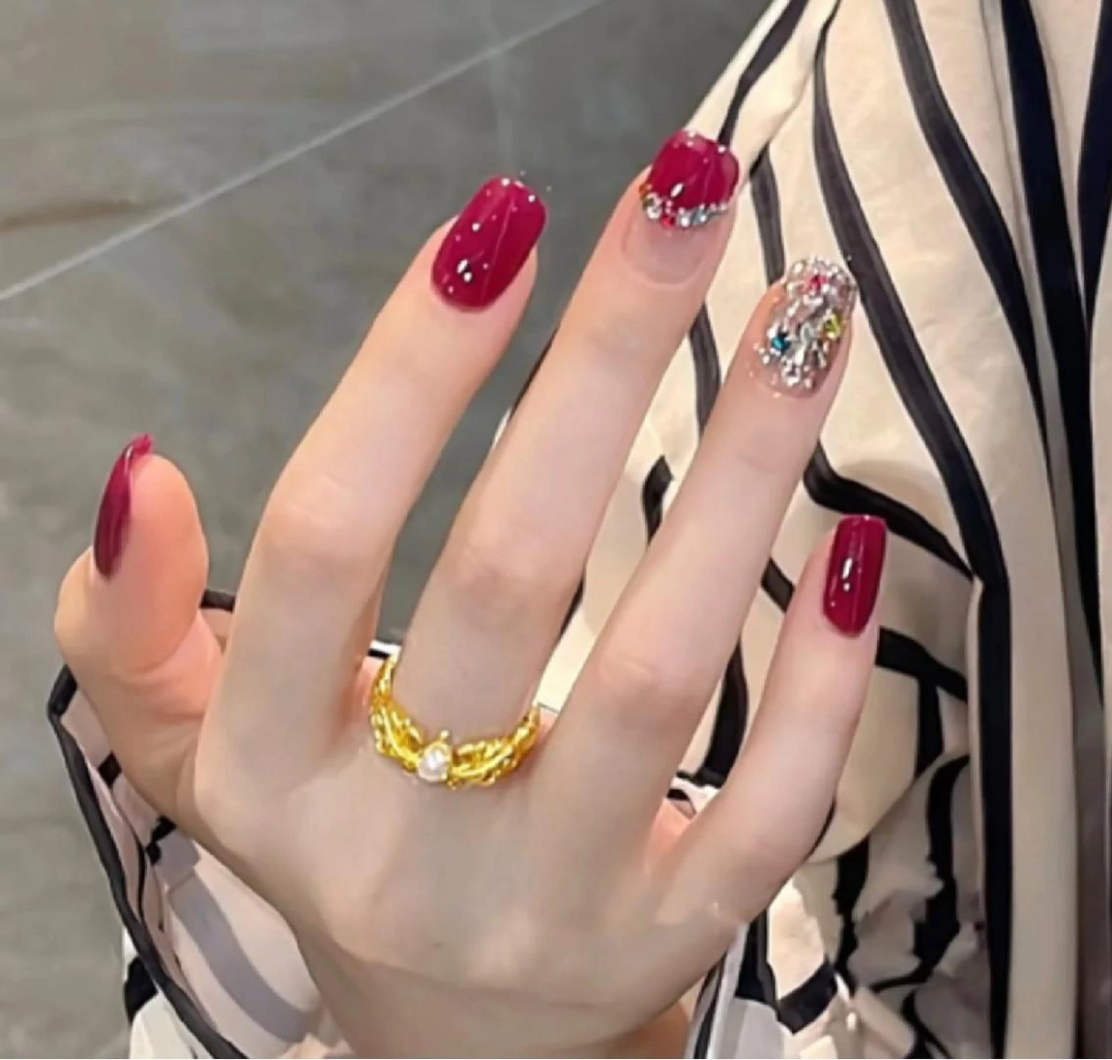 ネイル ハンドネイル ハンドケア 🤩 Yuliaユリアのネイルデザイン