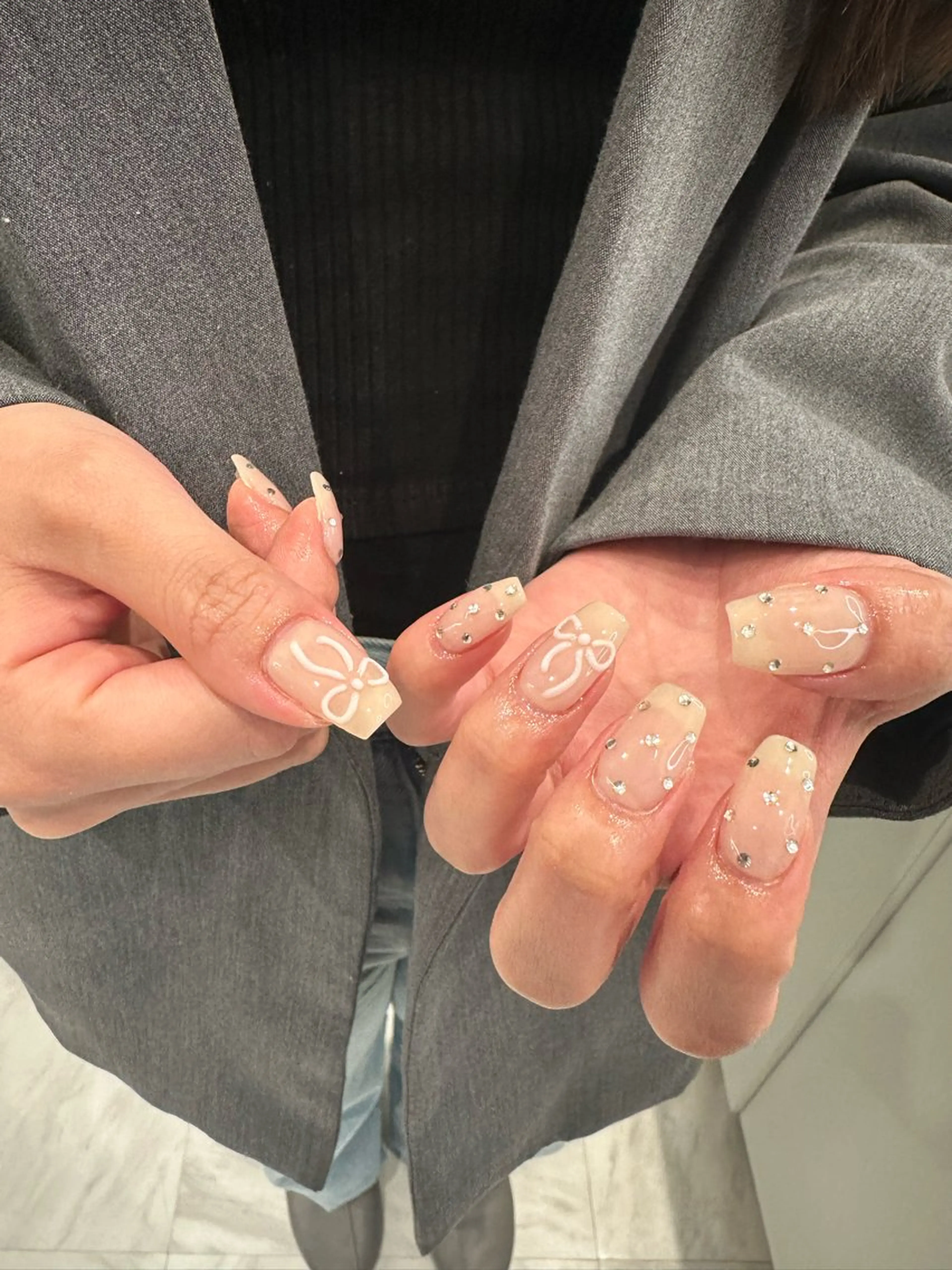 ネイル リボン nachi 🎀のネイルデザイン
