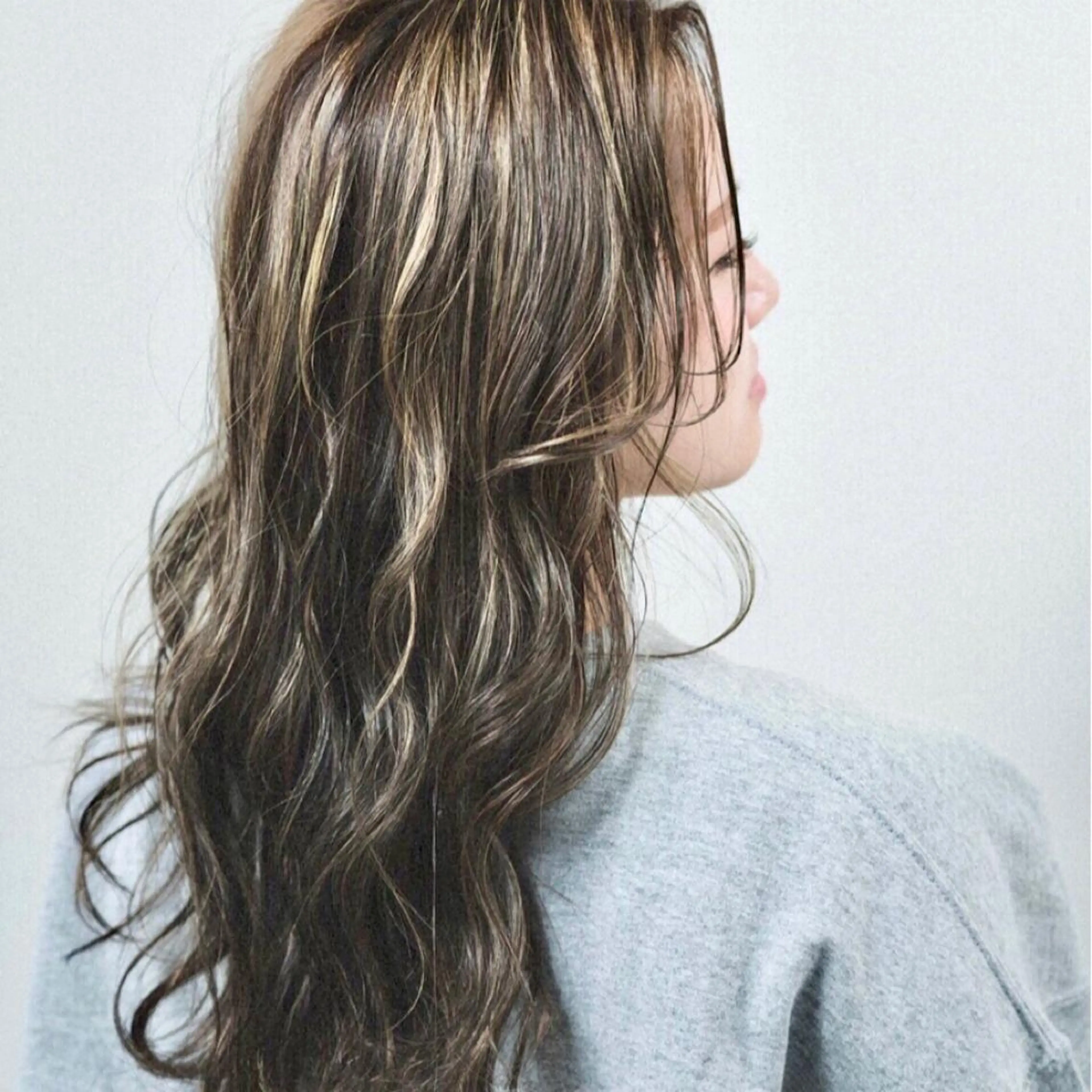 カラー シェアハピ ヤマモトのヘアスタイル