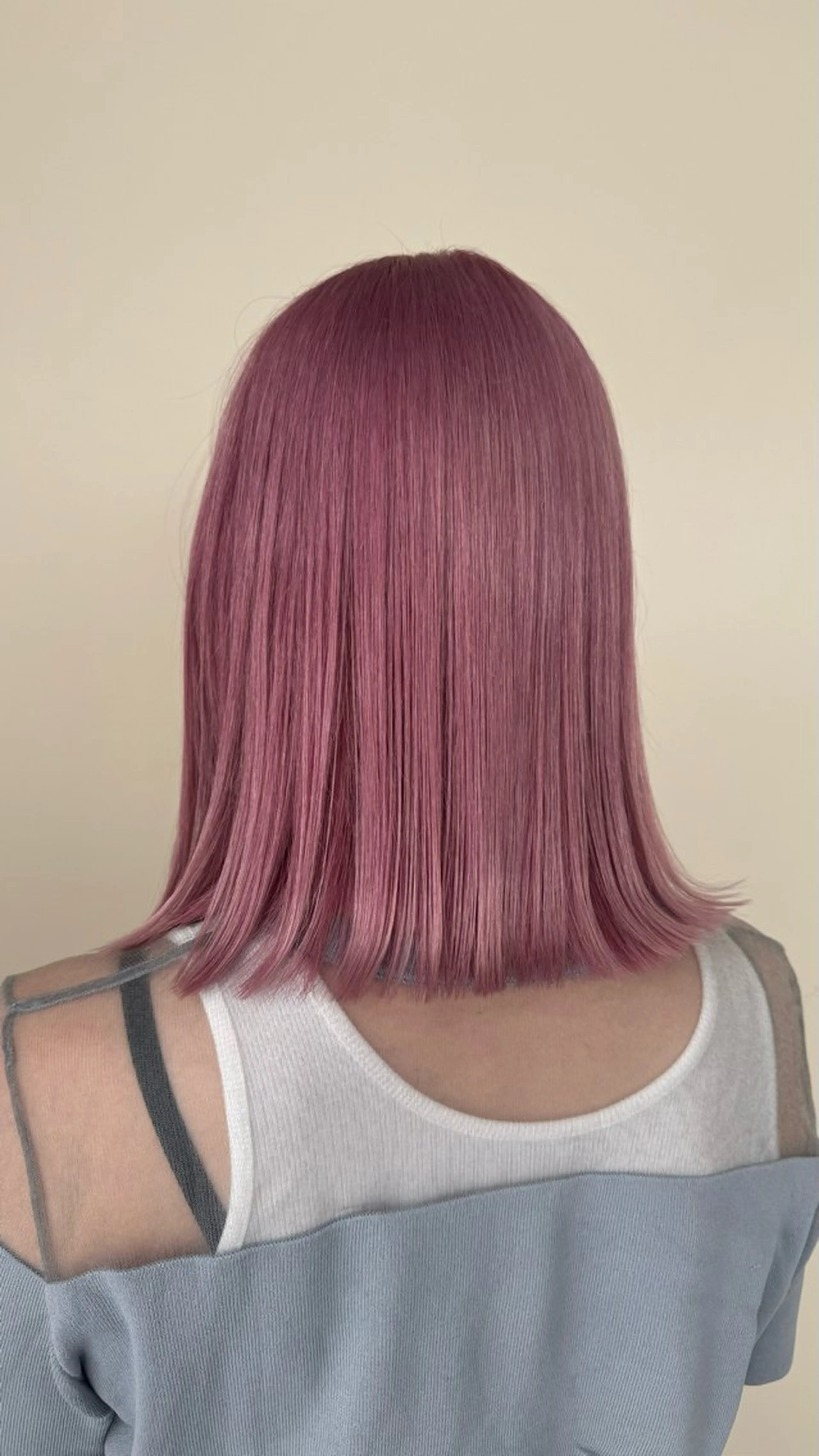 ミディアム il buddy hair所属・石崎 梨華のヘアスタイル