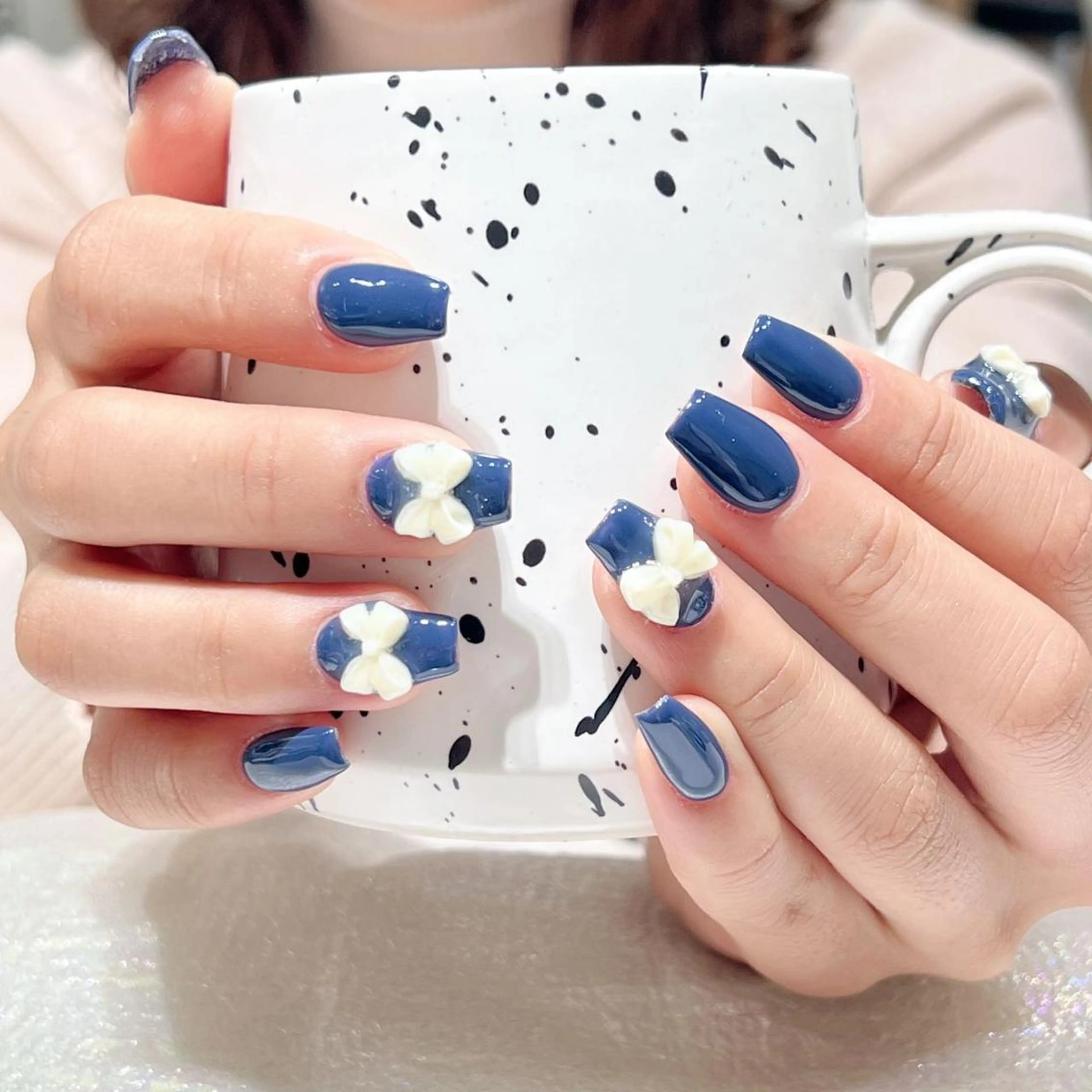 ネイル 長さ出し ネイルチップ Queens テイのネイルデザイン