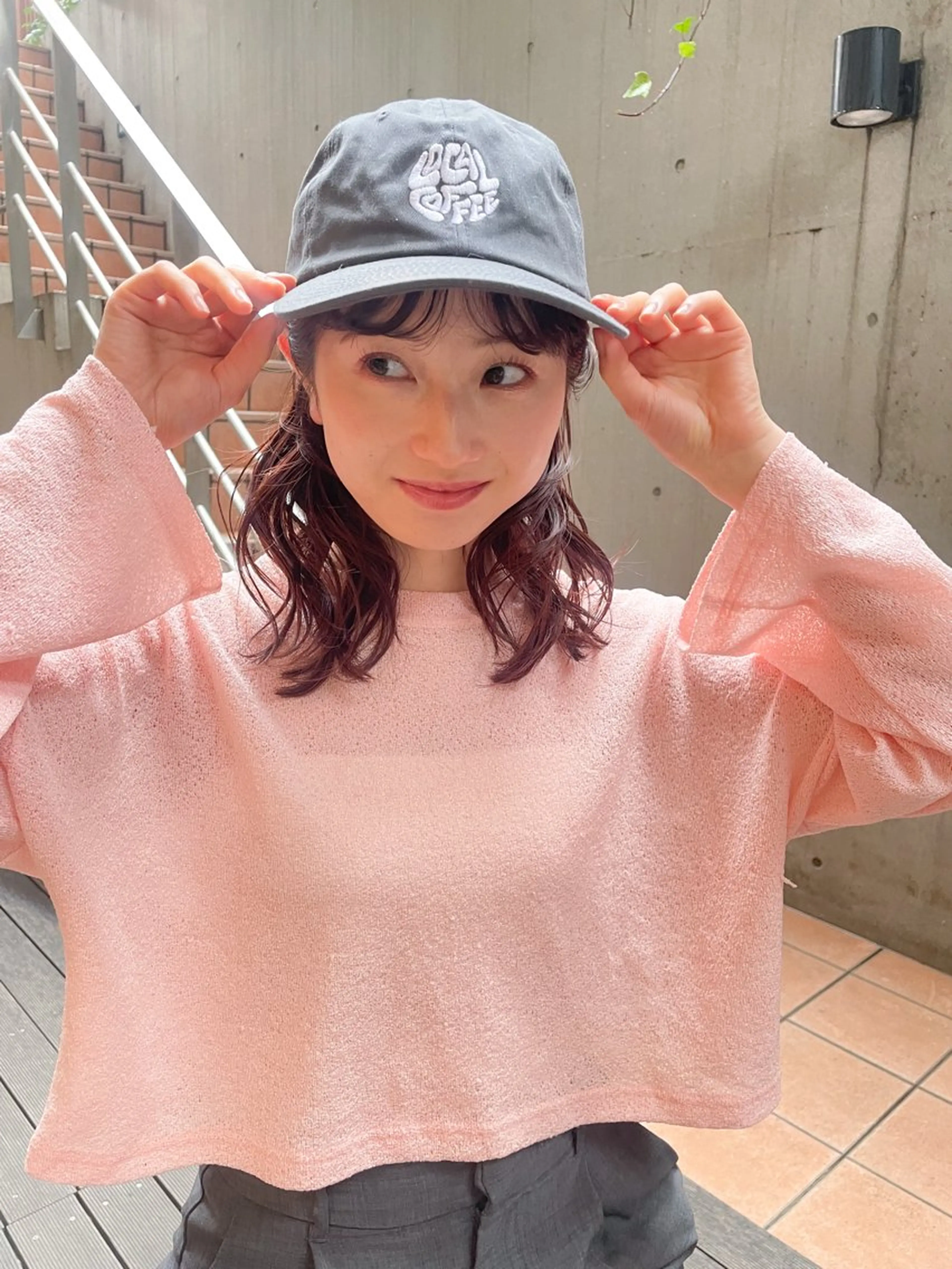 ミディアム カラー カット 大橋 芽衣のヘアスタイル