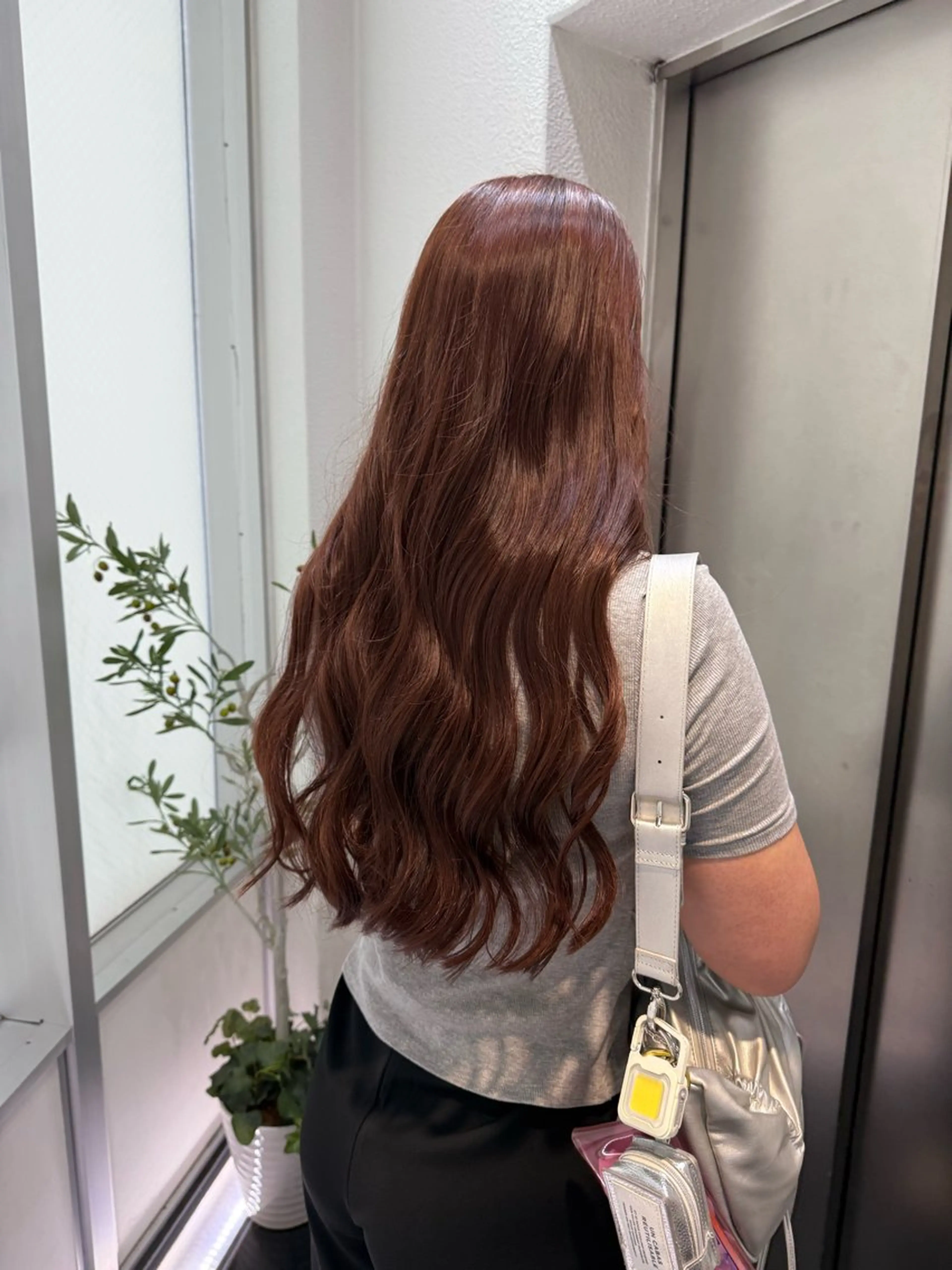 ロング ピンクブラウン カット ヘアカラー トリートメント Zina 熊本店 Juranのヘアスタイル