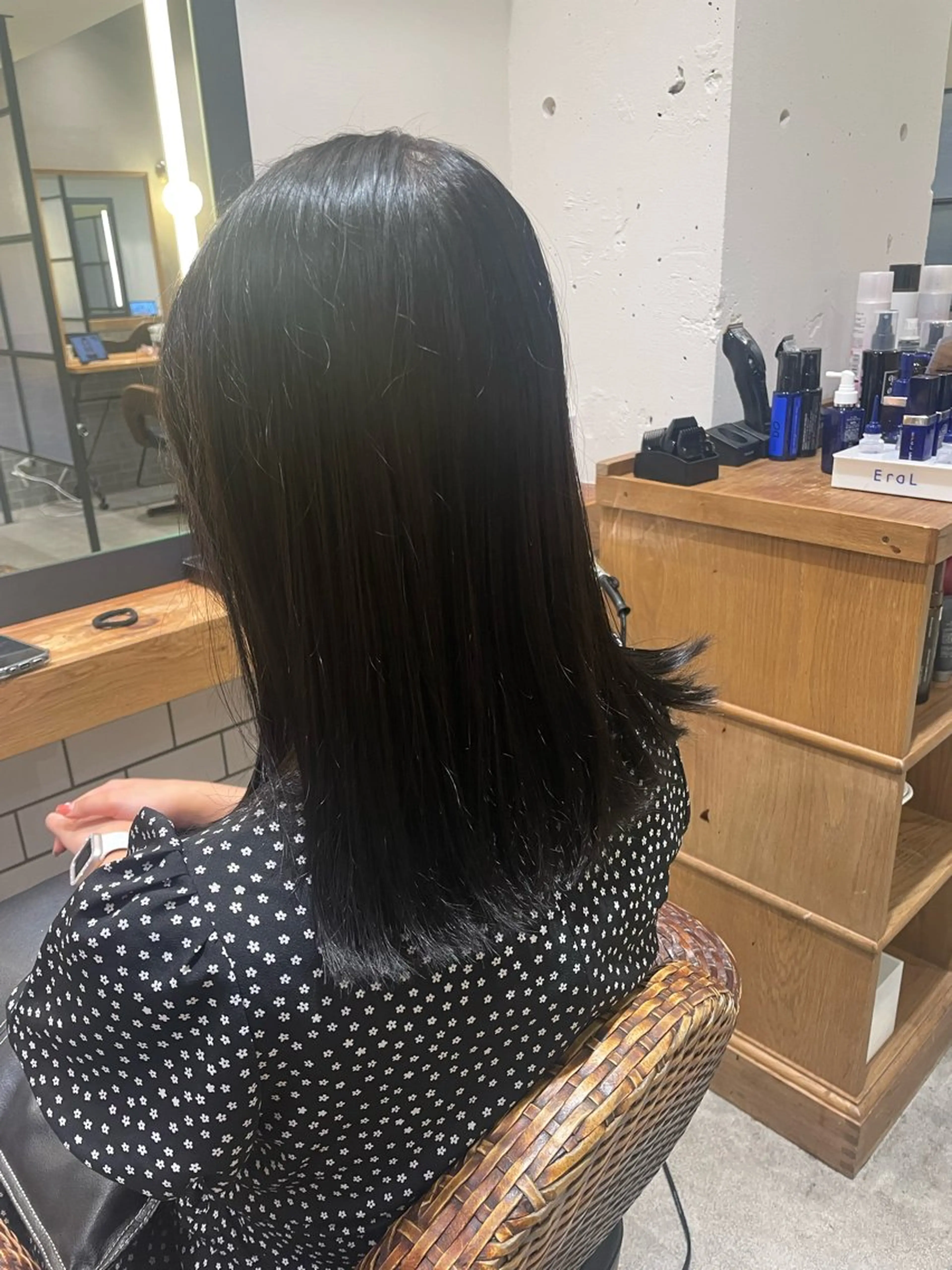 セミロング 髪質改善 トリートメント Qin shaire salon 原宿店所属・髪質改善/透明感カラ ー/Atsukoのヘアスタイル