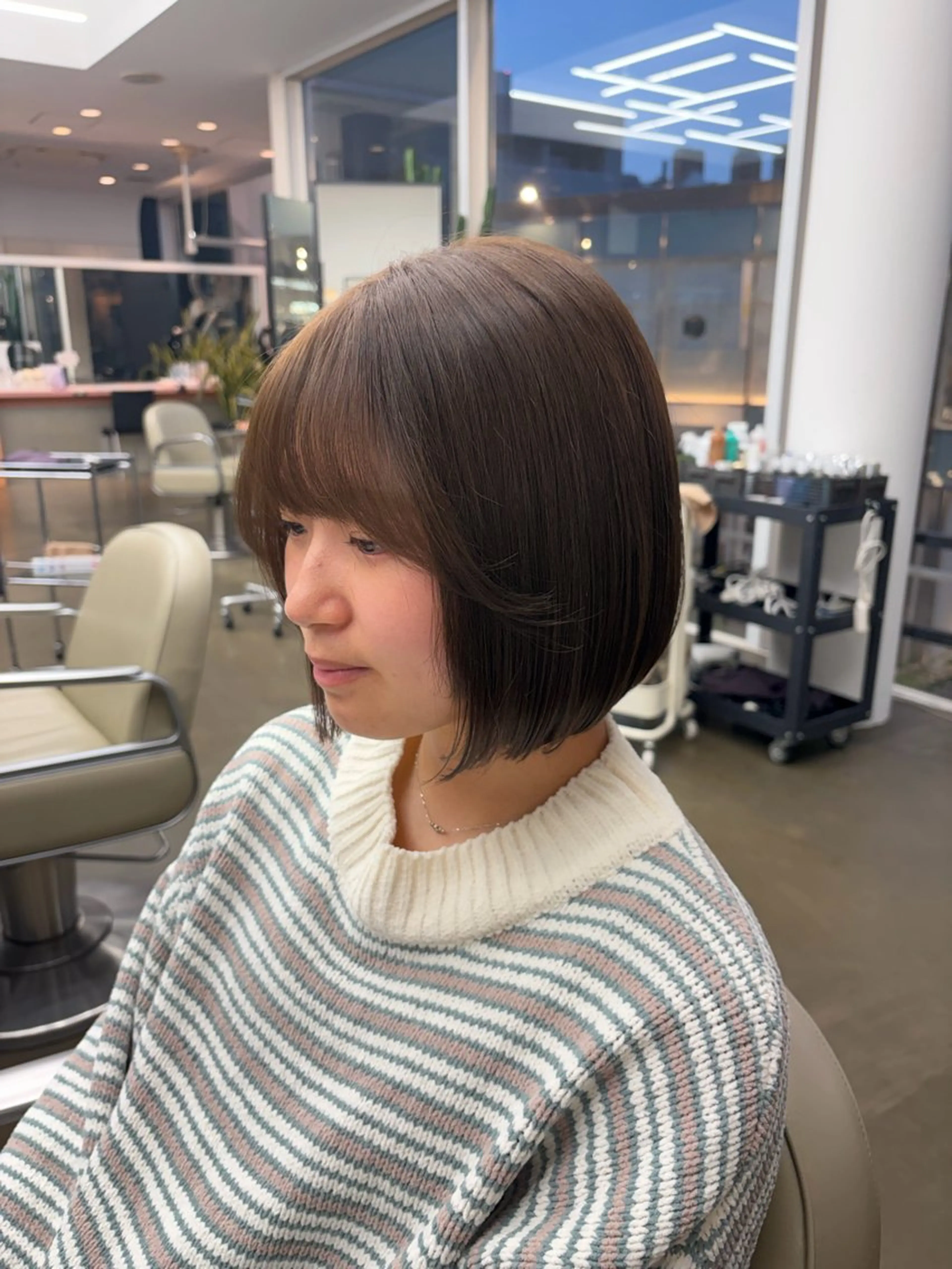 ショート ヘアアレンジ ボブ 顔周りカット DIFINOaoyama所属・🎧ayaka/ボブ /透明感カラー🩵のヘアスタイル