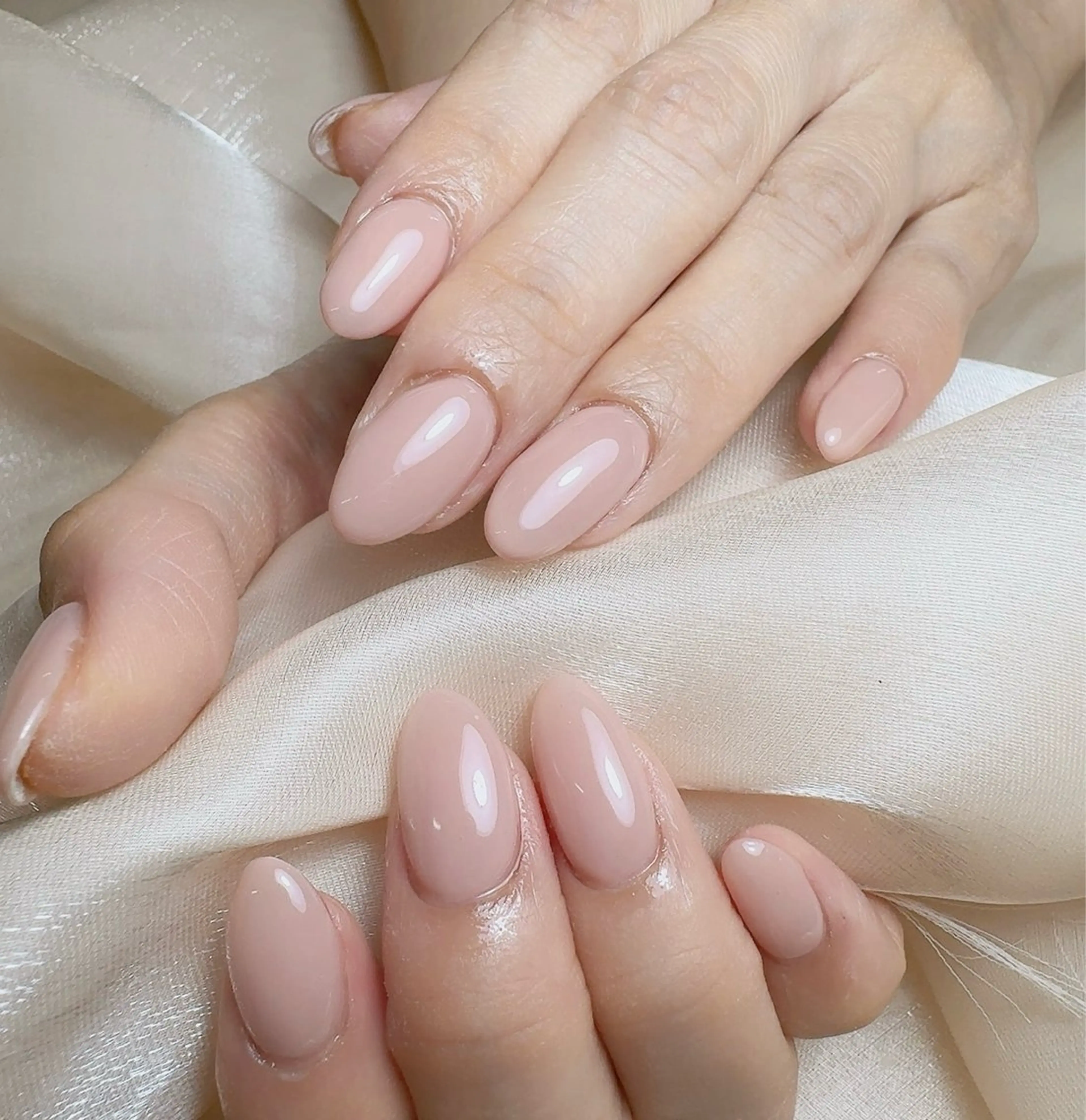 ネイル ハンドネイル LR.ONE リナのネイルデザイン